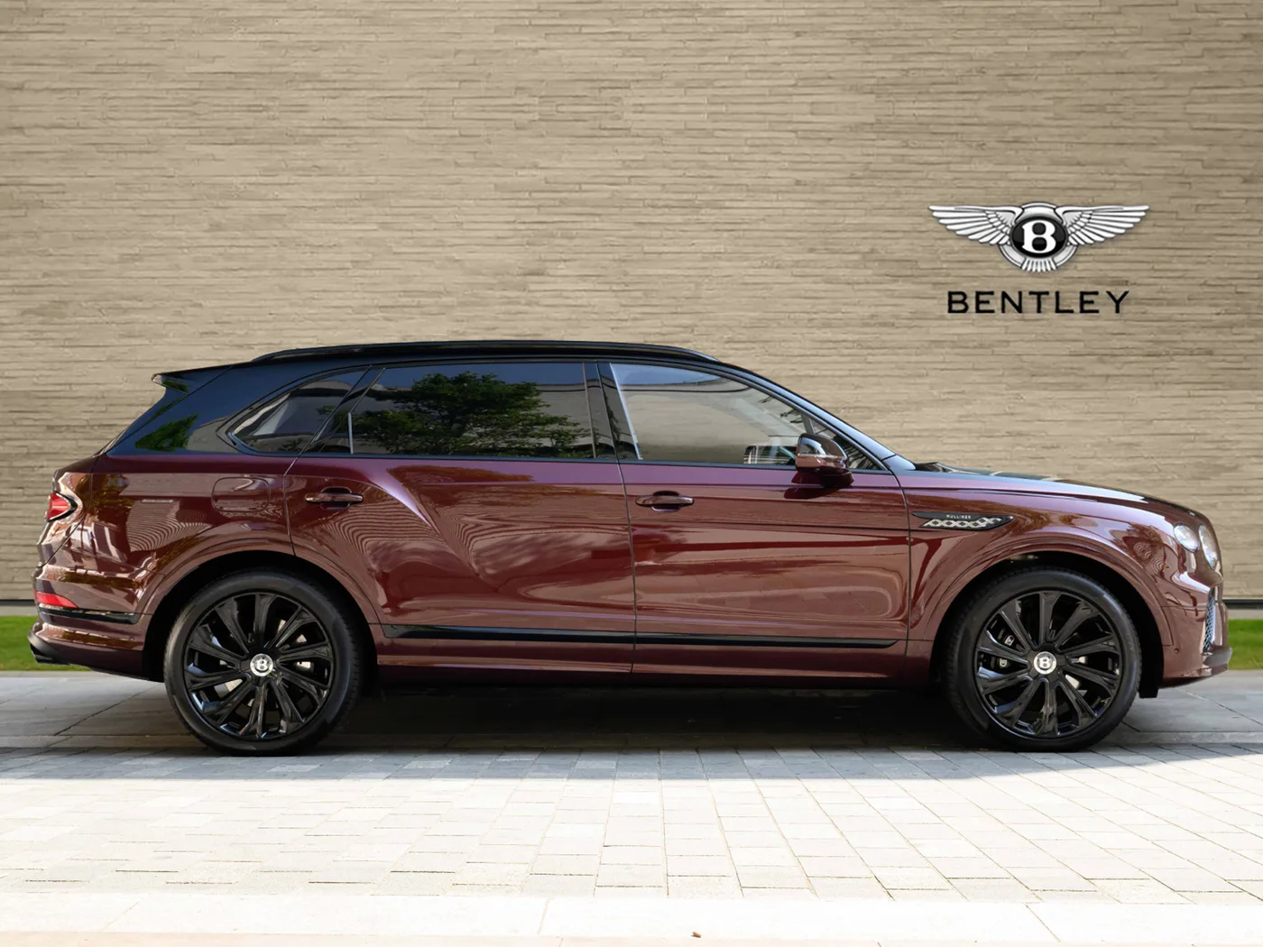 2025 Bentley Bentayga EWB Mulliner angeboten von einer Vertragshändlergruppe in London, Vereinigtes Königreich, Foto 5 von 25
