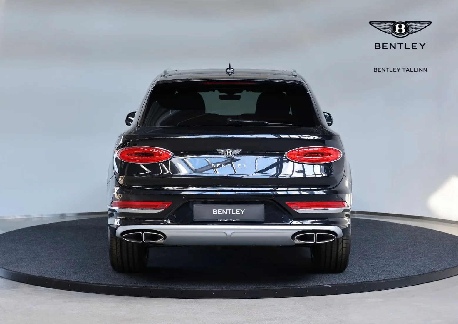 2025 Bentley Bentayga EWB, 4/19