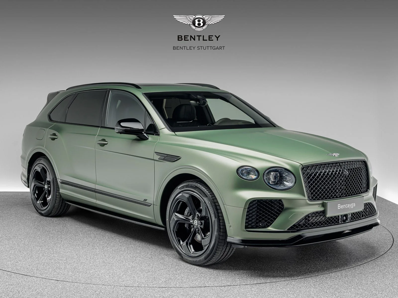 2025 Bentley Bentayga S proposée par un concessionnaire spécialisé à Böblingen, Allemagne, photo principale