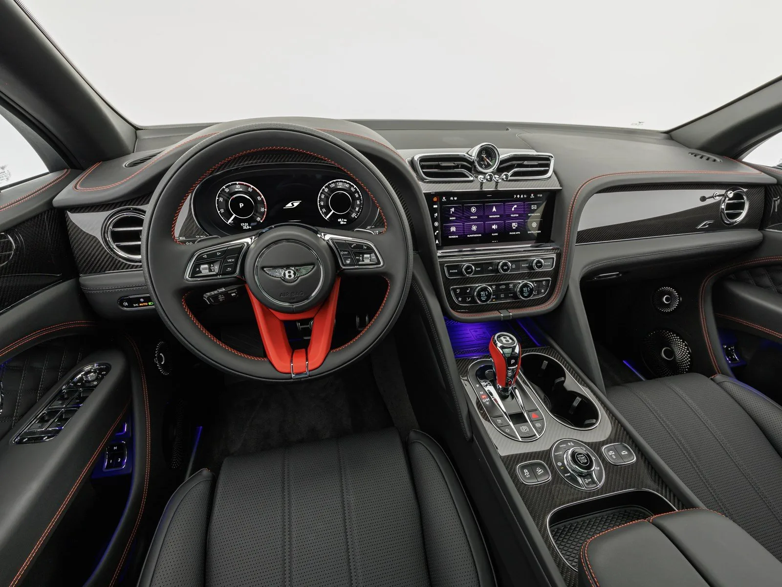 2025 Bentley Bentayga S, 11/30