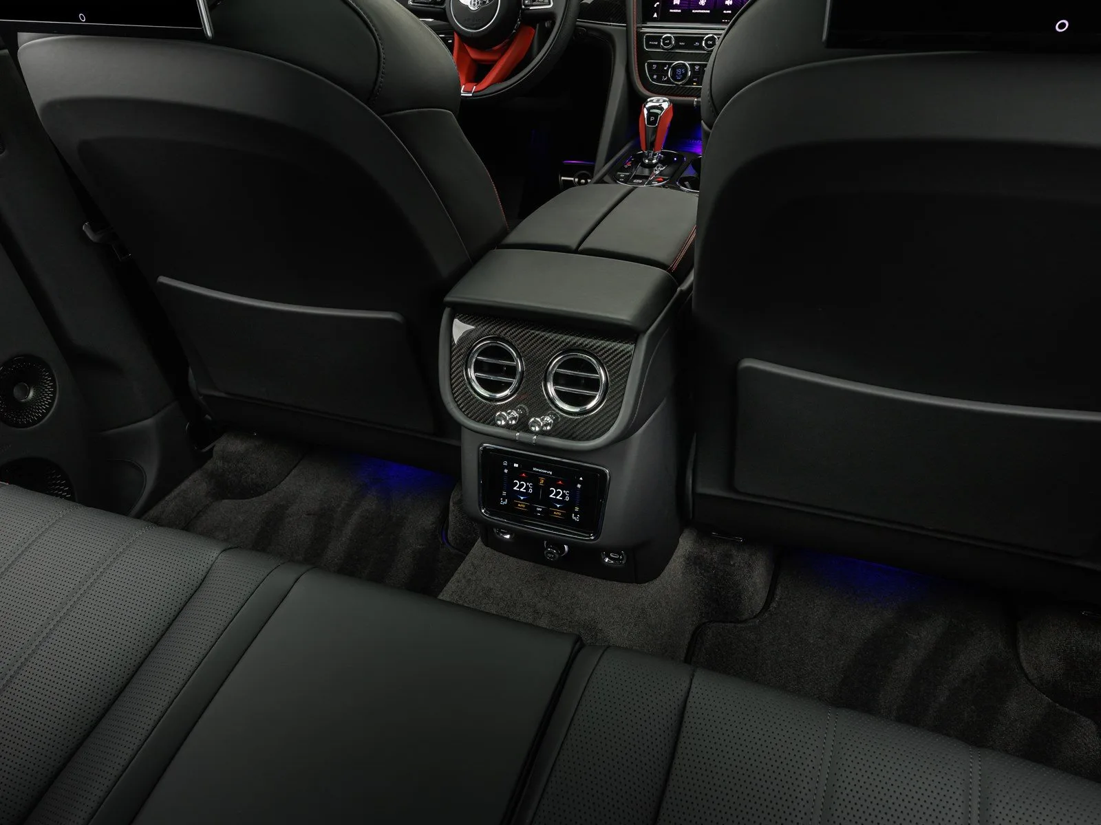 2025 Bentley Bentayga S, 22/30