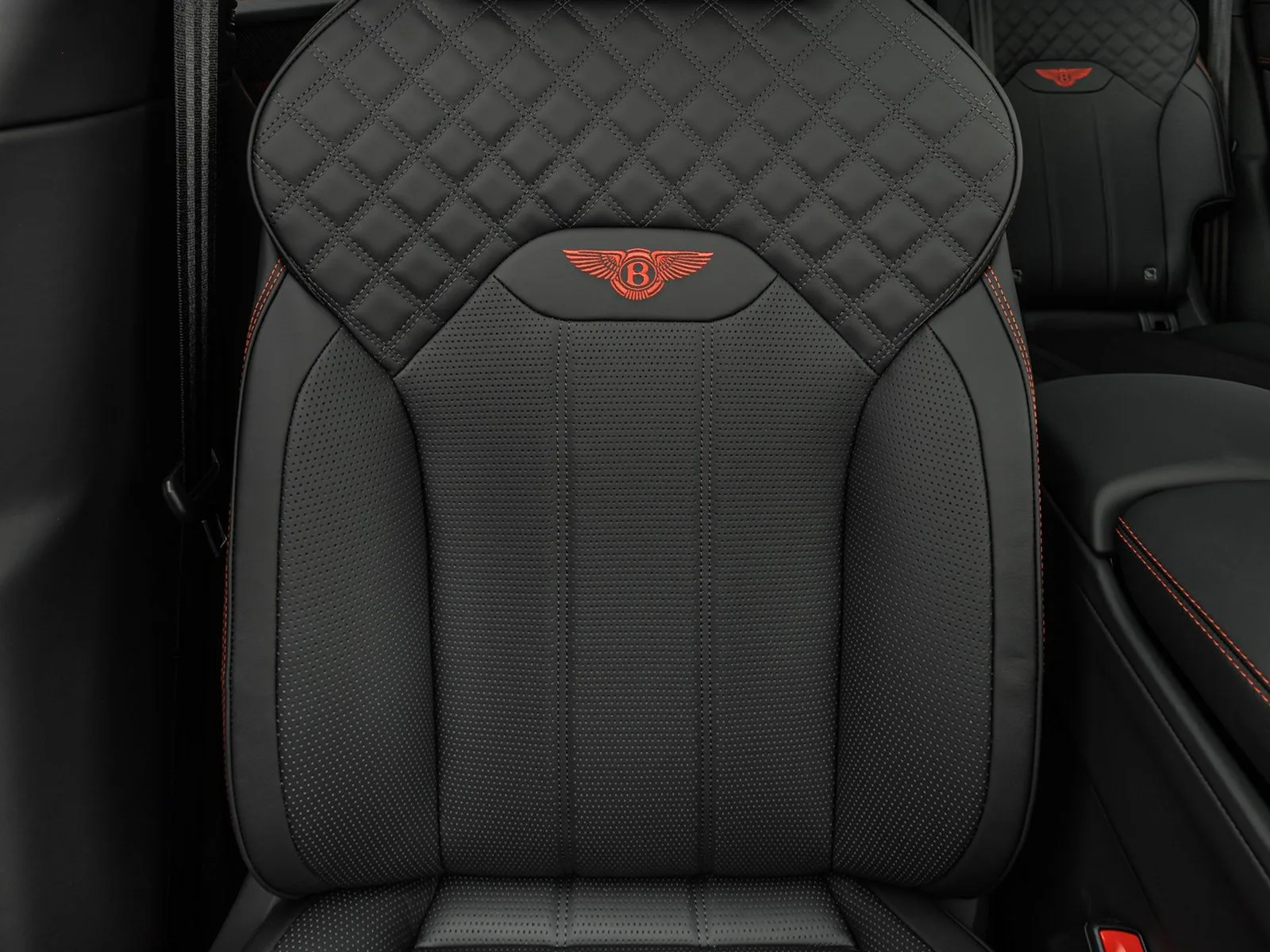2025 Bentley Bentayga S, 23/30