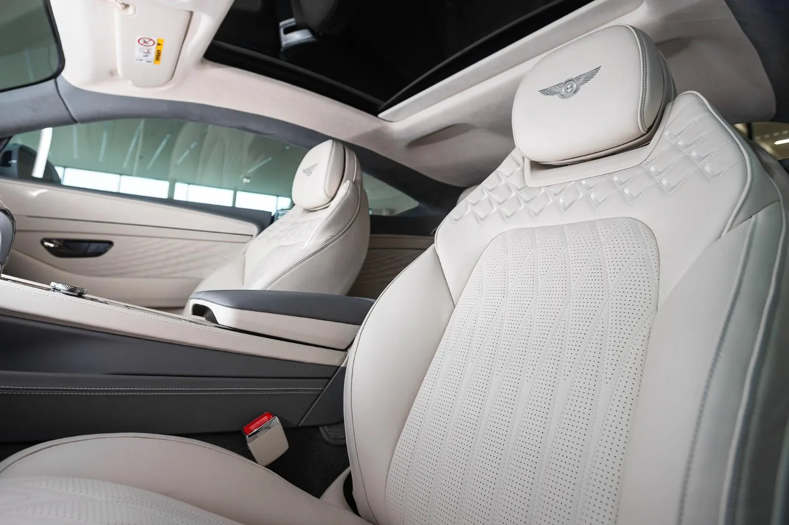 2025 Bentley Continental GT Azure, 14/29