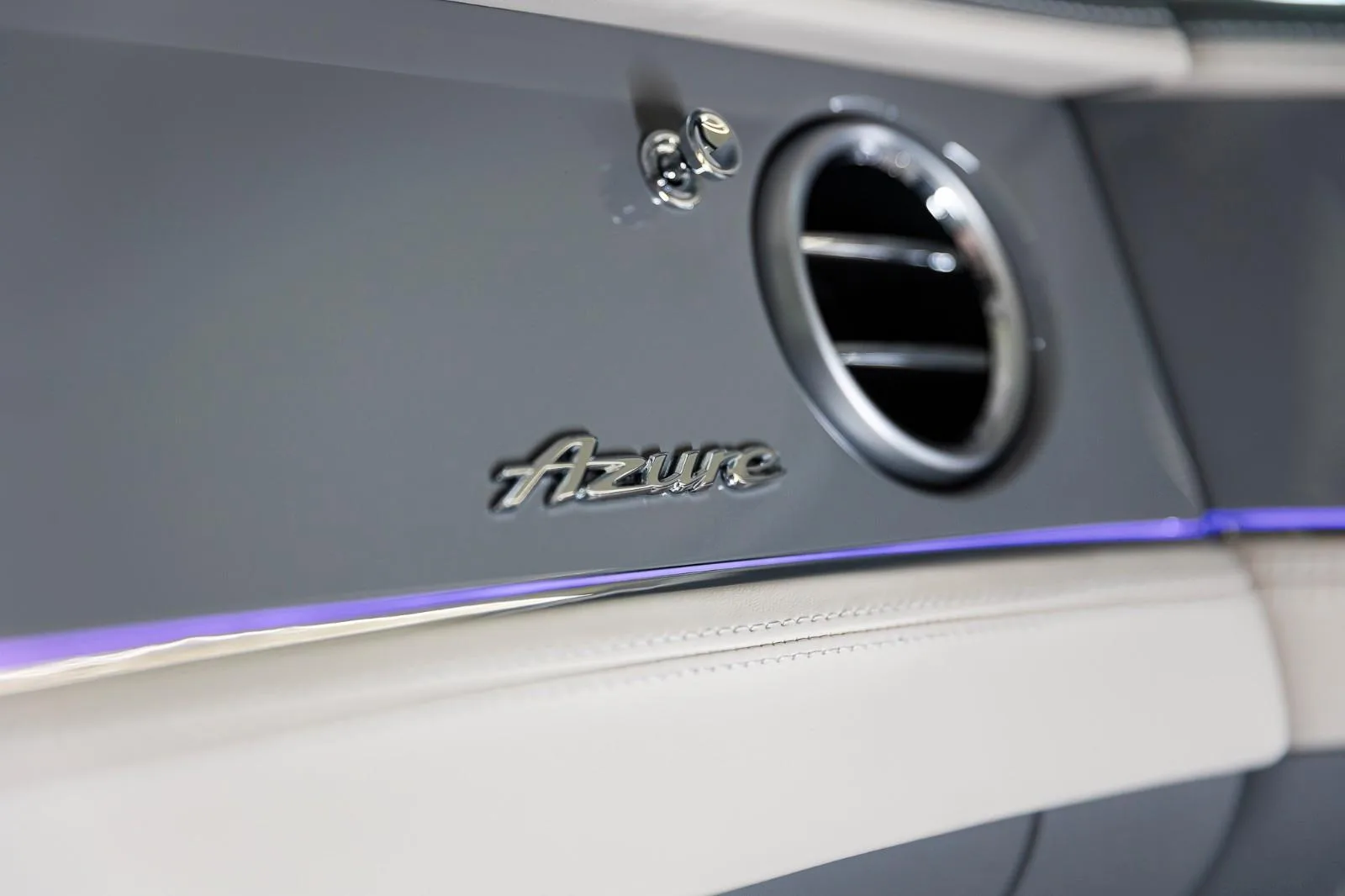 2025 Bentley Continental GT Azure, 22/30