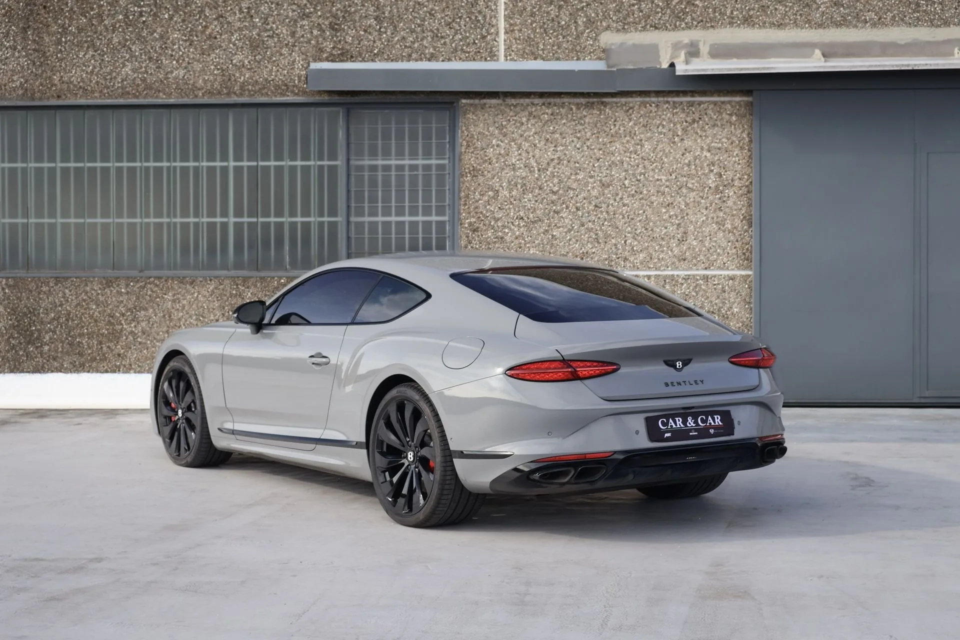 2025 Bentley Continental GT angeboten von einem Fachhändler in Zibido San Giacomo, Italien, Hauptfoto