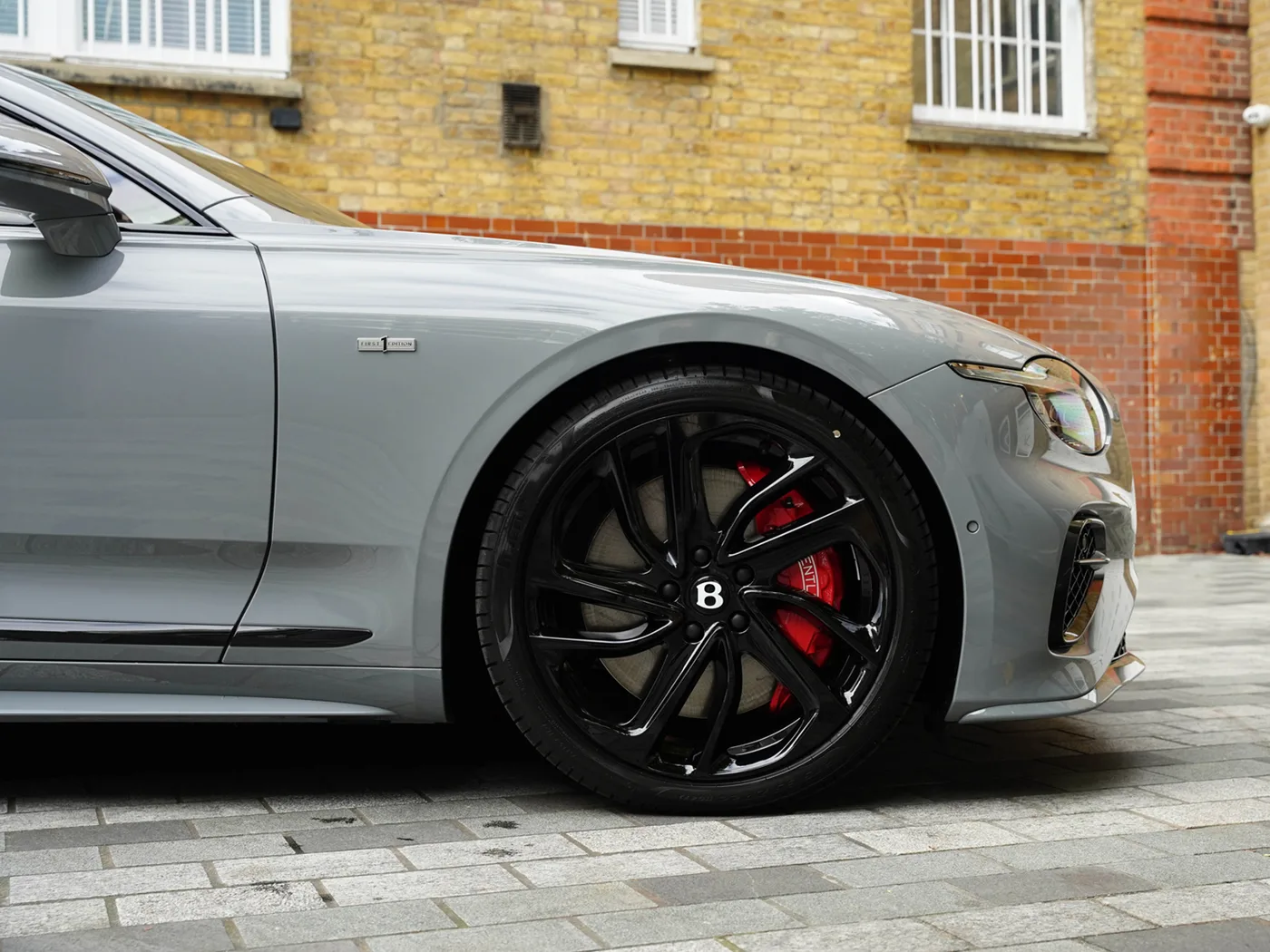2025 Bentley Continental GT proposée par un groupe de concessions agréées à London, Royaume-Uni, photo 6 sur 25