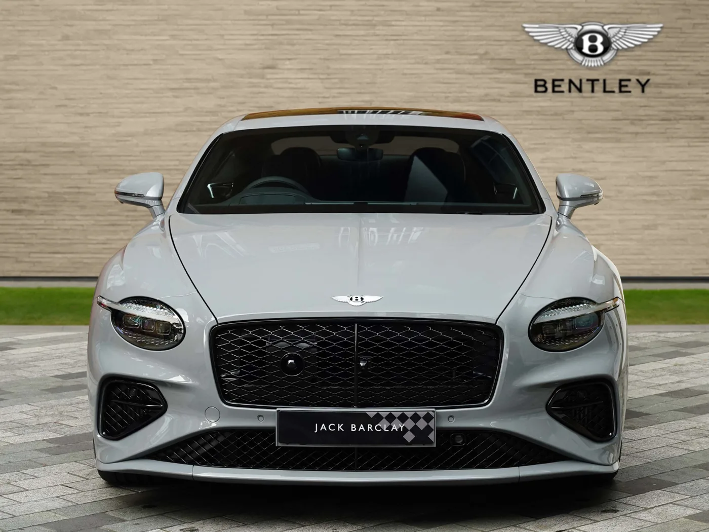 2025 Bentley Continental GT proposée par un groupe de concessions agréées à London, Royaume-Uni, photo 8 sur 25