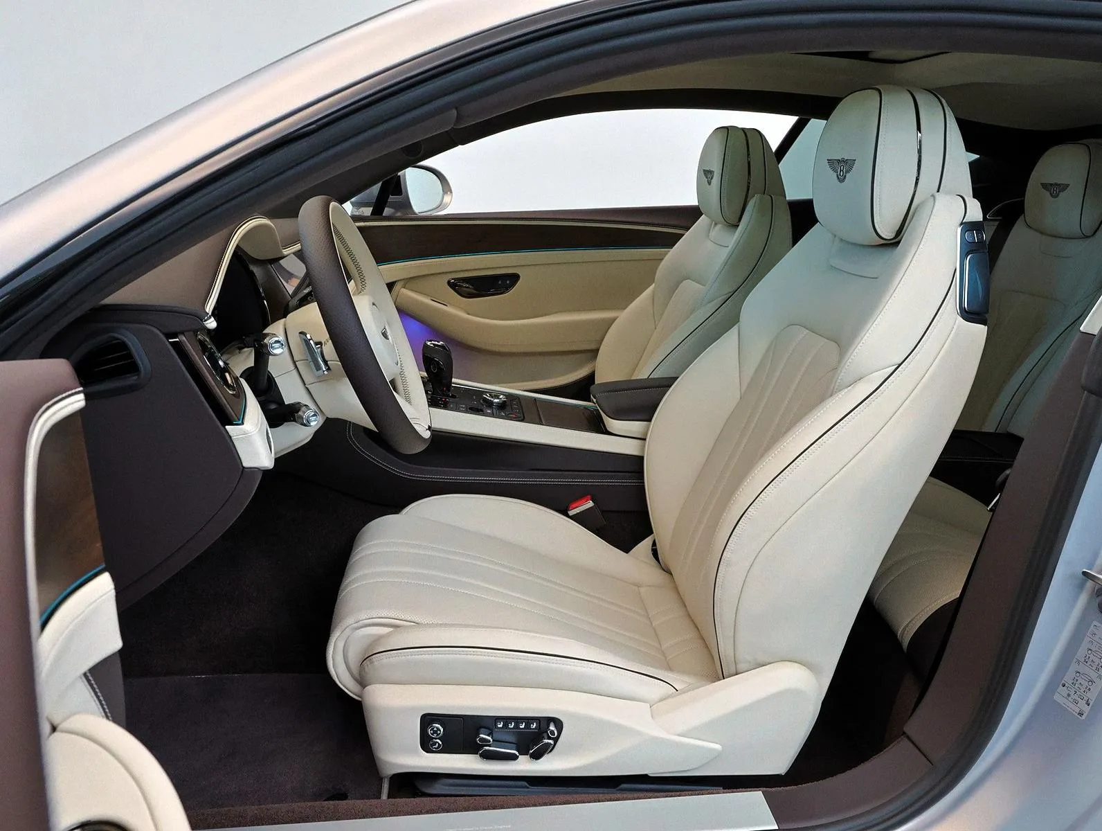 2025 Bentley Continental GT, 12/18