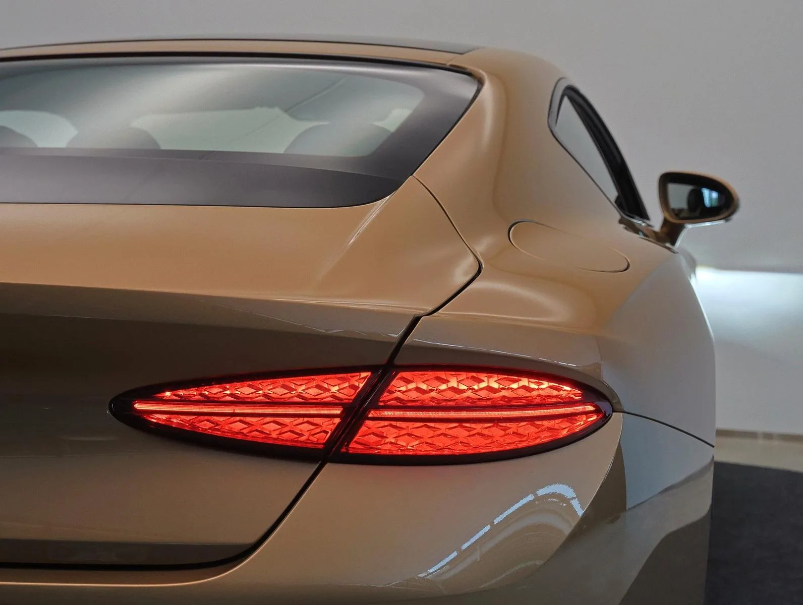 2025 Bentley Continental GT, 14/19