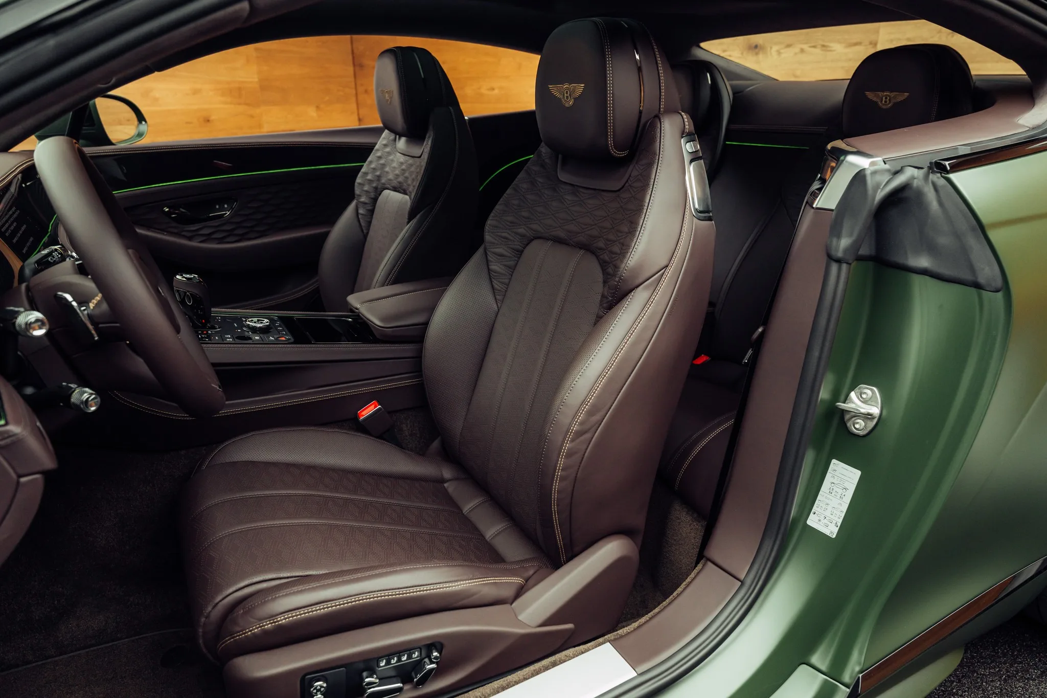 2025 Bentley Continental GT Speed, 7/27