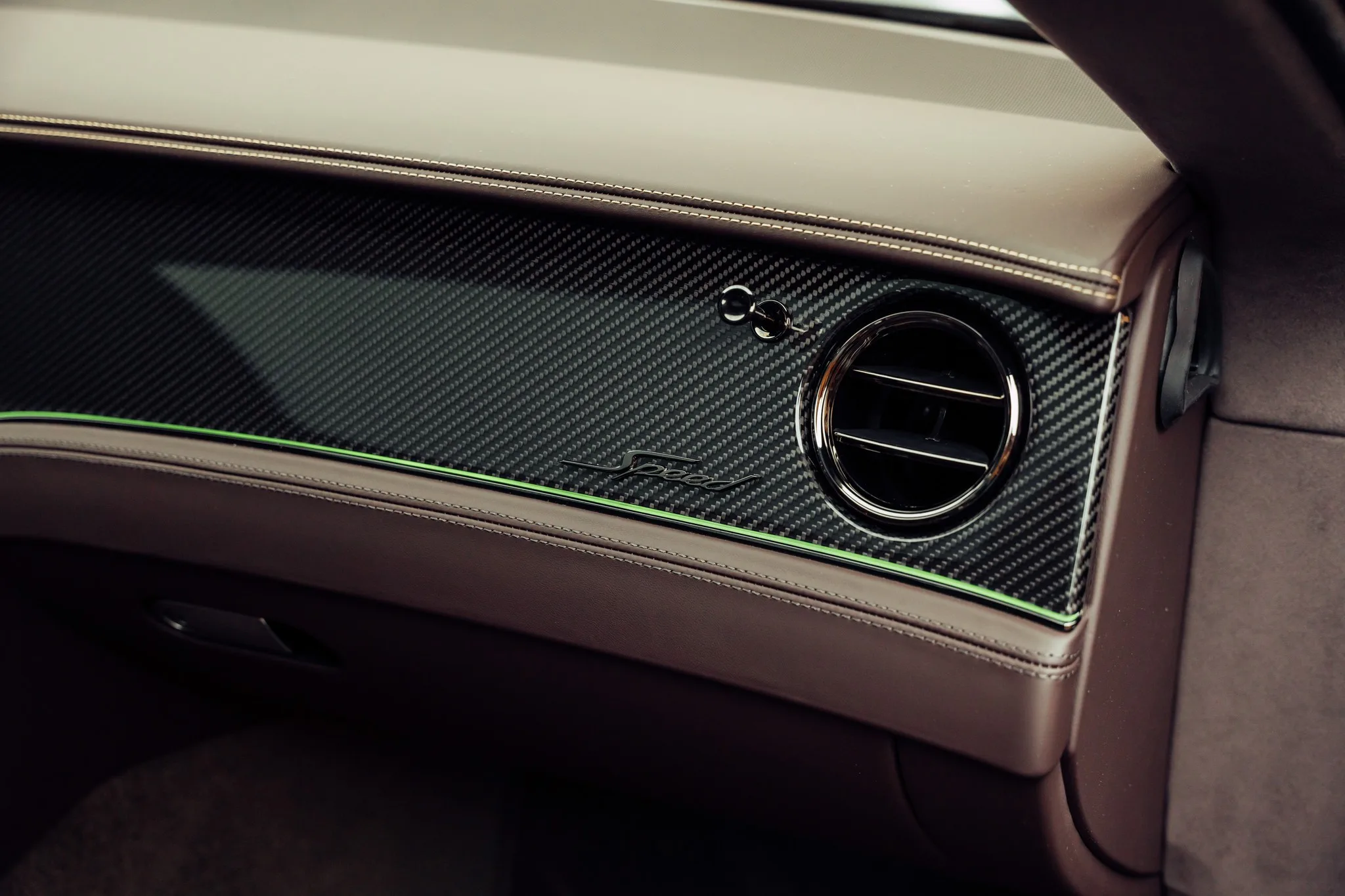 2025 Bentley Continental GT Speed, 17/27