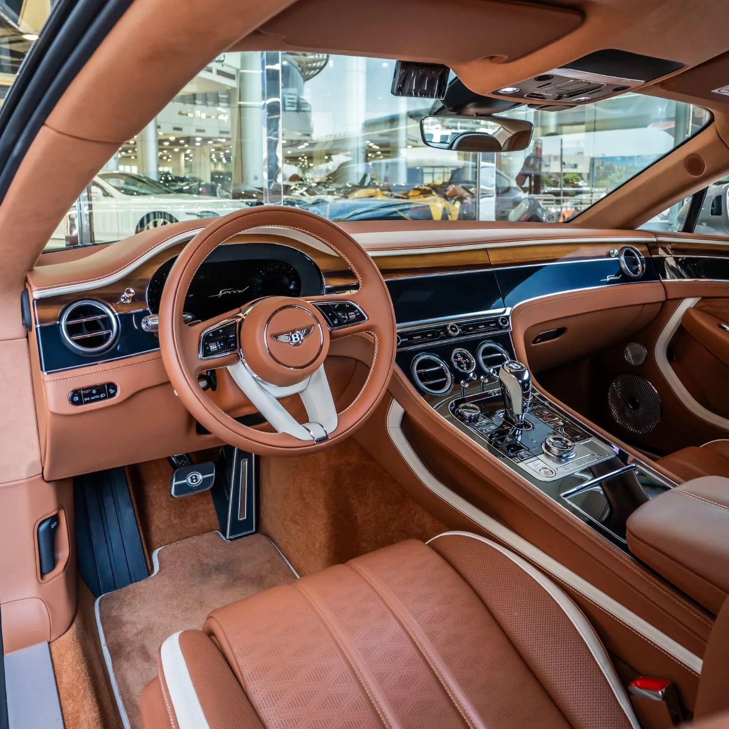 2025 Bentley Continental GT Speed offered by a specialist dealer in Dubai, United Arab Emirates, photo 14 of 18