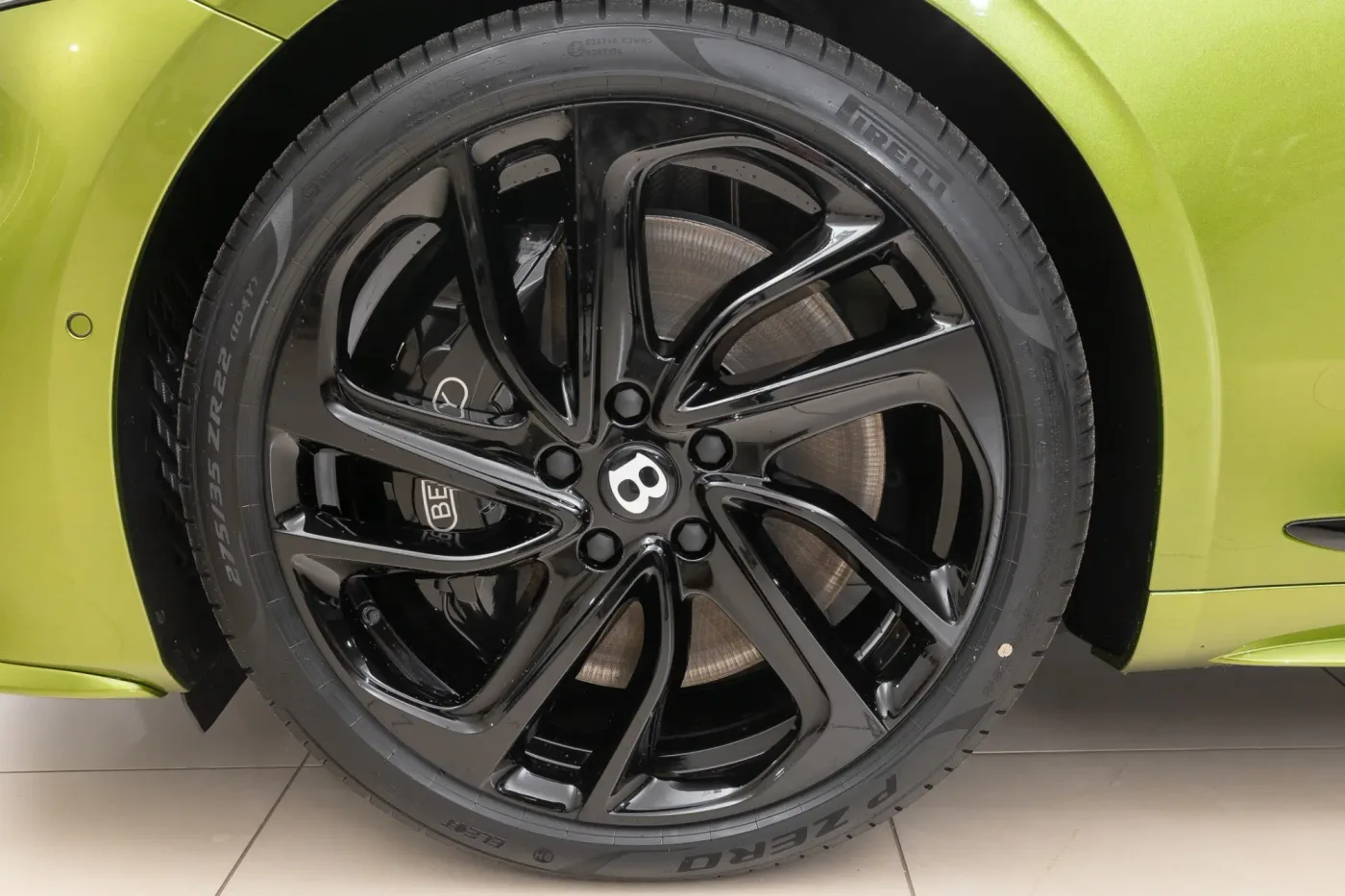 2025 Bentley Continental GT Speed proposée par un concessionnaire agréé Bentley à Riga, Lettonie, photo 13 sur 25