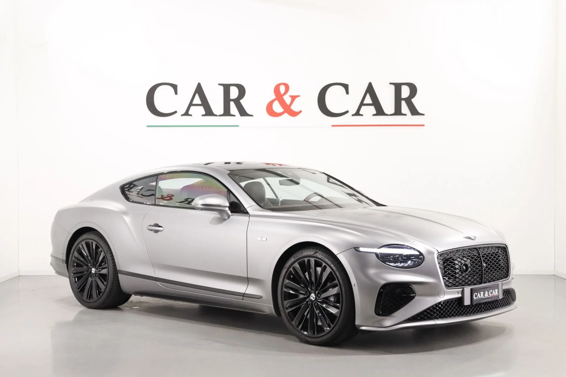 2025 Bentley Continental GT Speed offered by a supercar dealer in Zibido San Giacomo, Italy, main photo