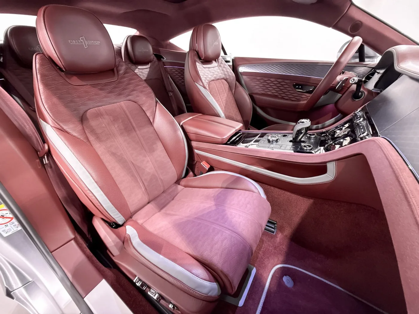 2025 Bentley Continental GT Speed angeboten von einem Supersportwagenhändler in Zibido San Giacomo, Italien, Foto 15 von 25