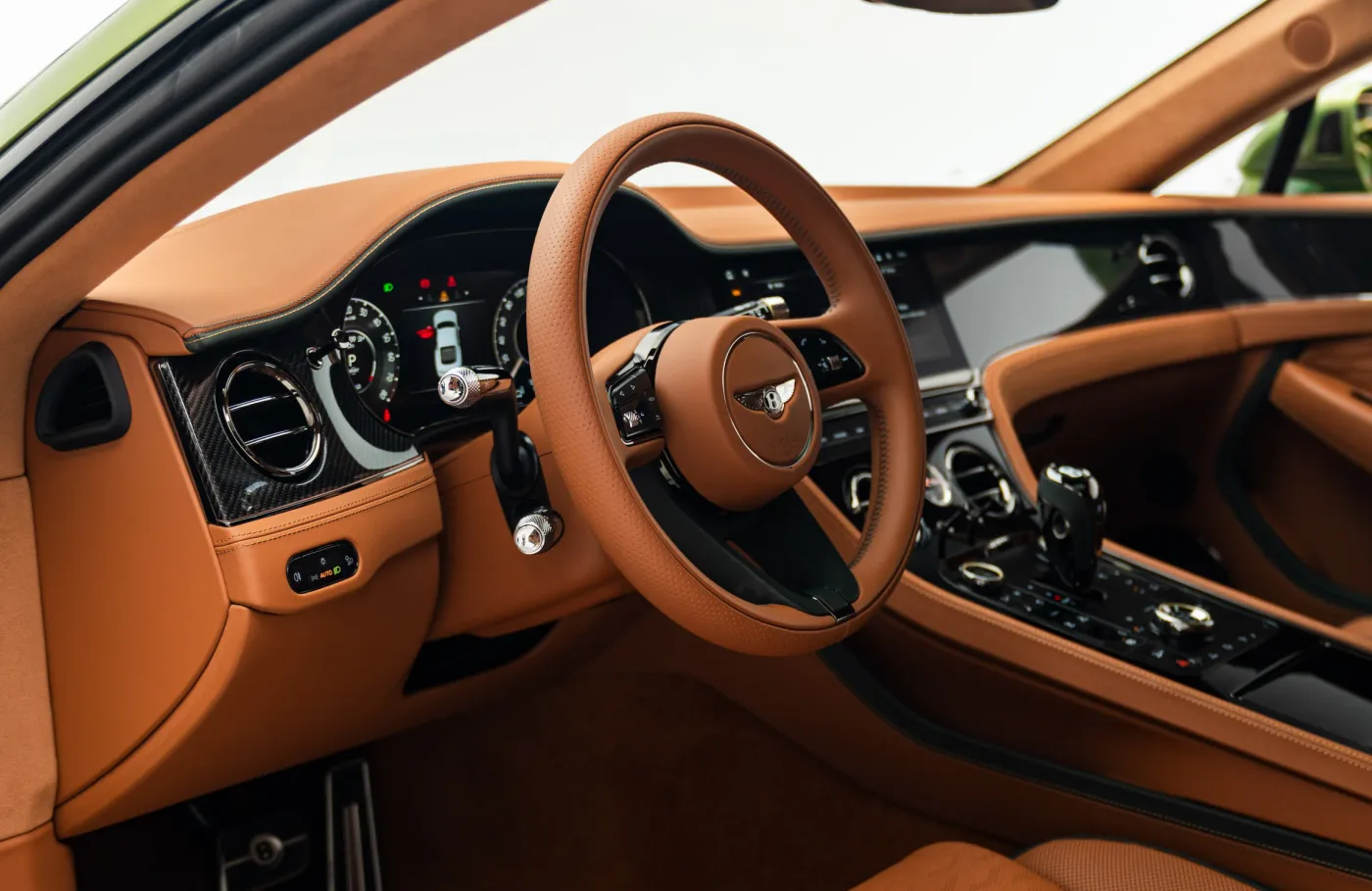 2025 Bentley Continental GT Speed verkauft von einem Fachhändler in Dubai, Vereinigte Arabische Emirate, Foto 5 von 10