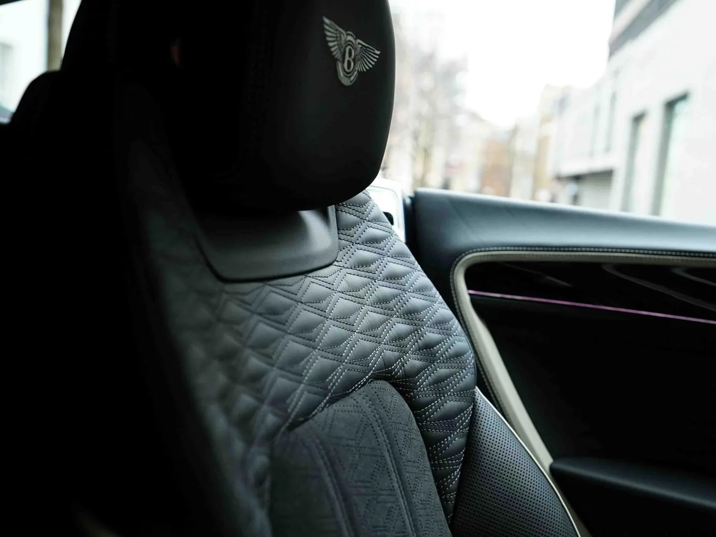 2025 Bentley Continental GT Speed angeboten von einer Vertragshändlergruppe in London, Vereinigtes Königreich, Foto 19 von 25
