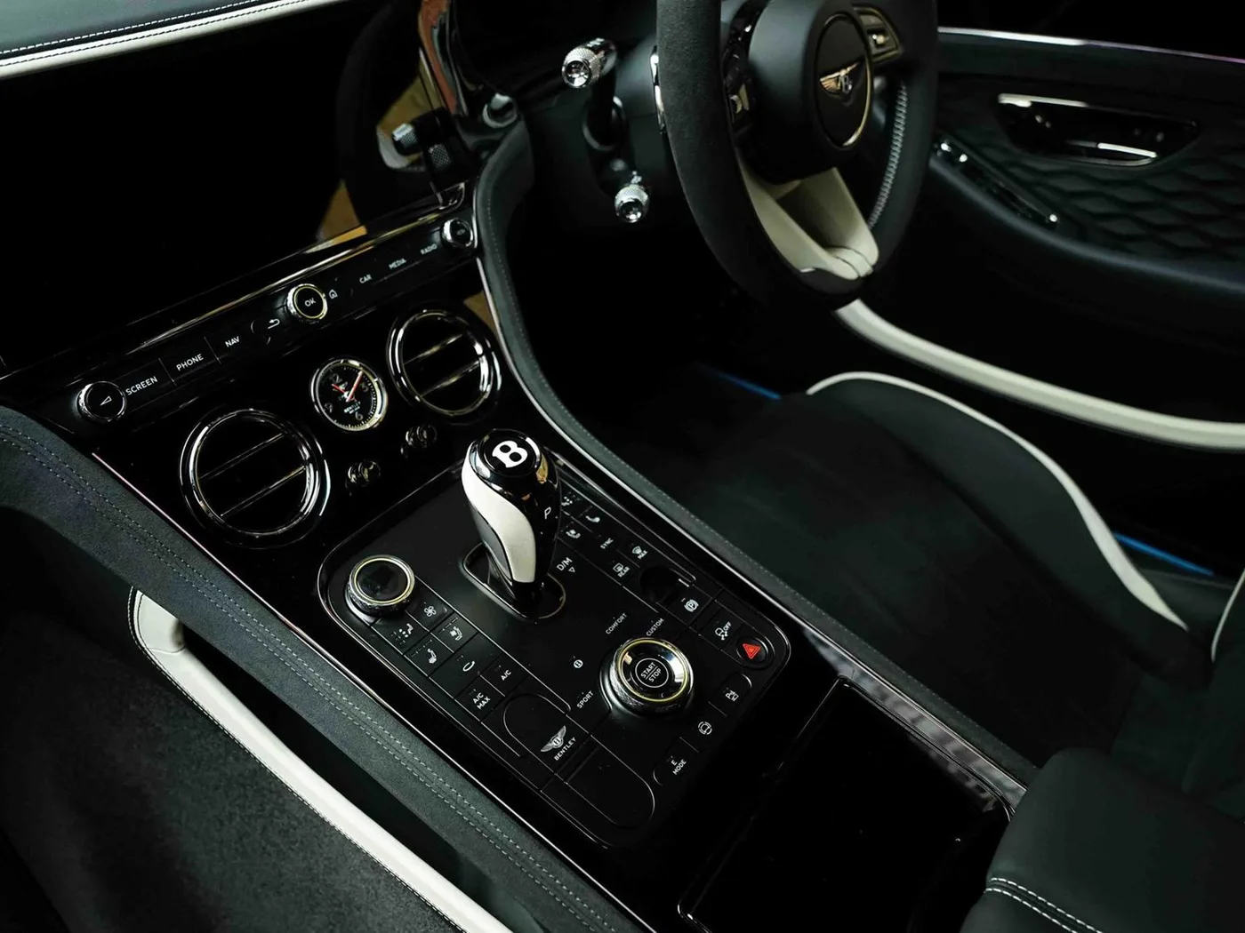 2025 Bentley Continental GT Speed angeboten von einer Vertragshändlergruppe in London, Vereinigtes Königreich, Foto 22 von 25