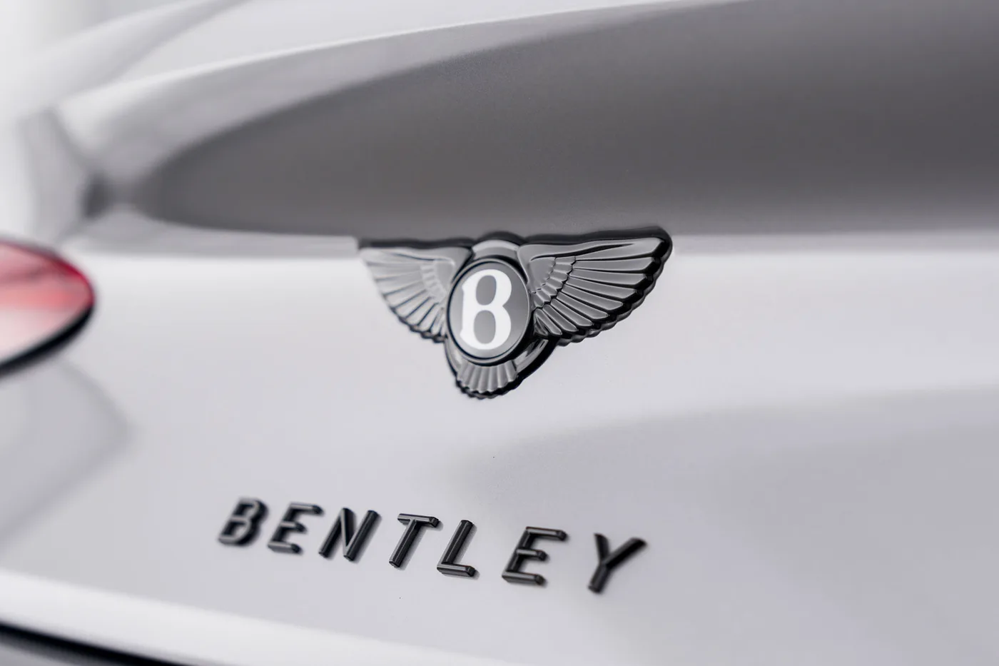 2025 Bentley Continental GTC offered by a franchised dealer group in Hatfield, United Kingdom, photo 19 of 25