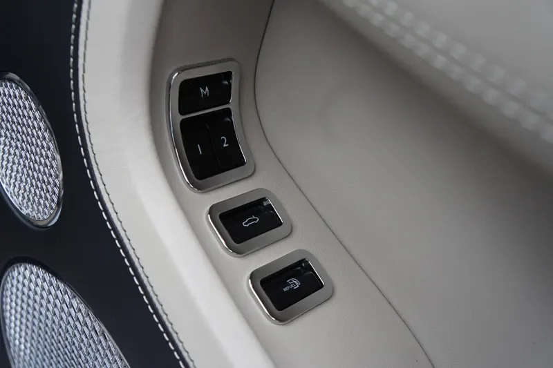 2025 Bentley Continental GTC, 30/30