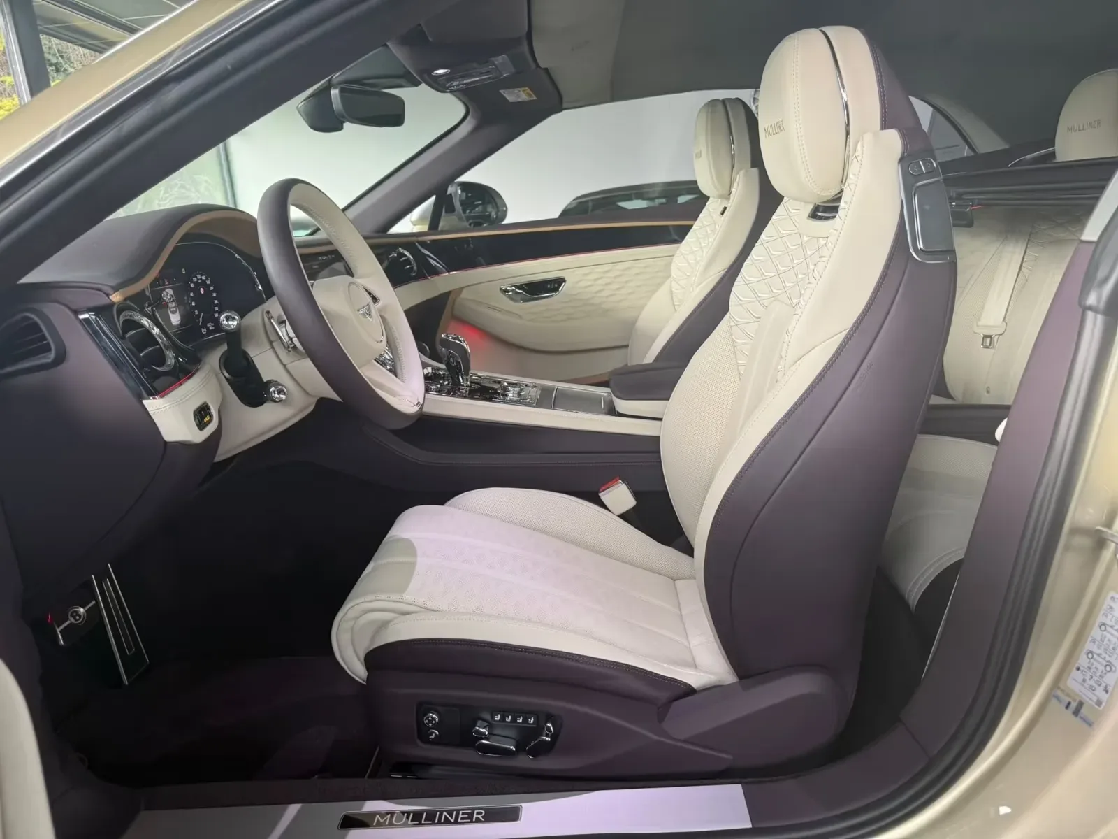 2025 Bentley Continental GTC Mulliner, 4/29
