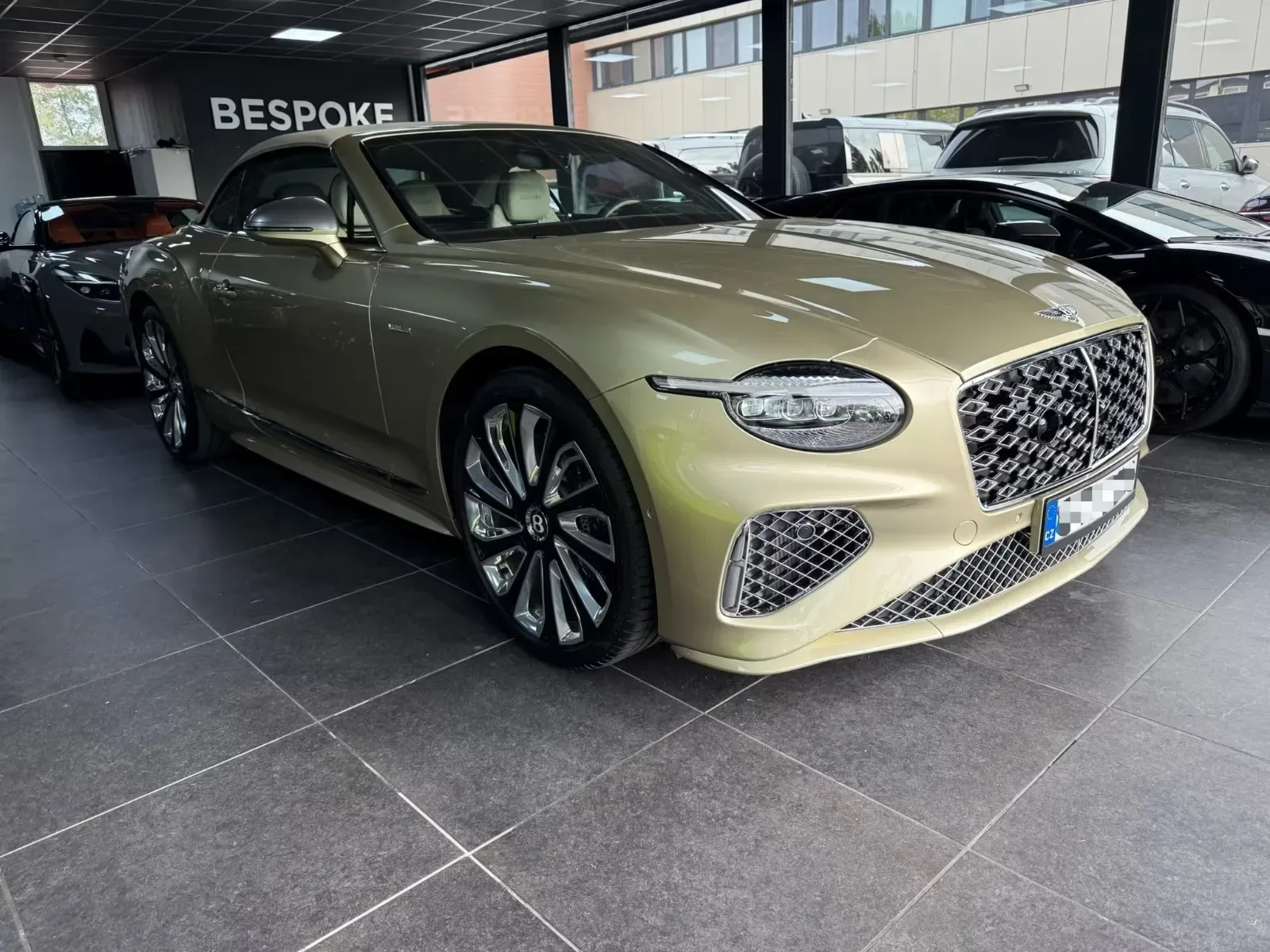 2025 Bentley Continental GTC Mulliner, 7/29