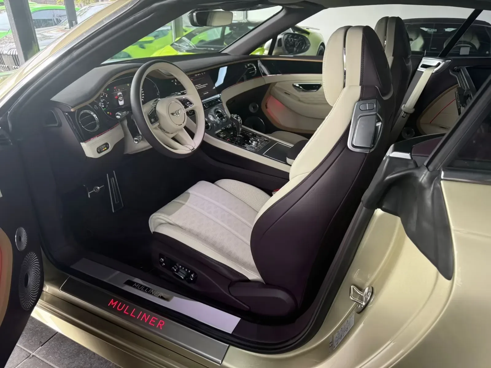 2025 Bentley Continental GTC Mulliner, 17/29