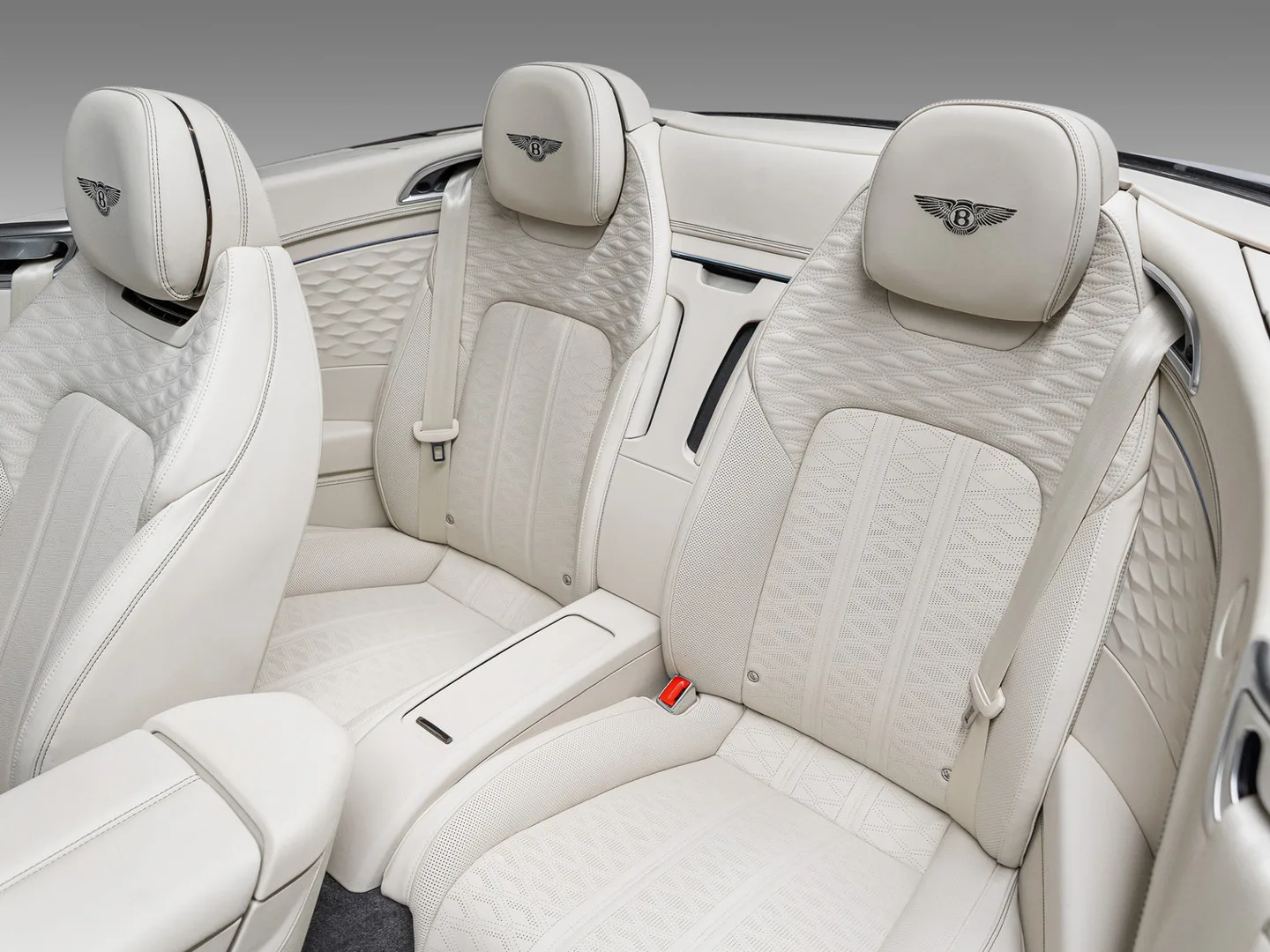 2025 Bentley Continental GTC Speed V8 Hybrid, 17/30