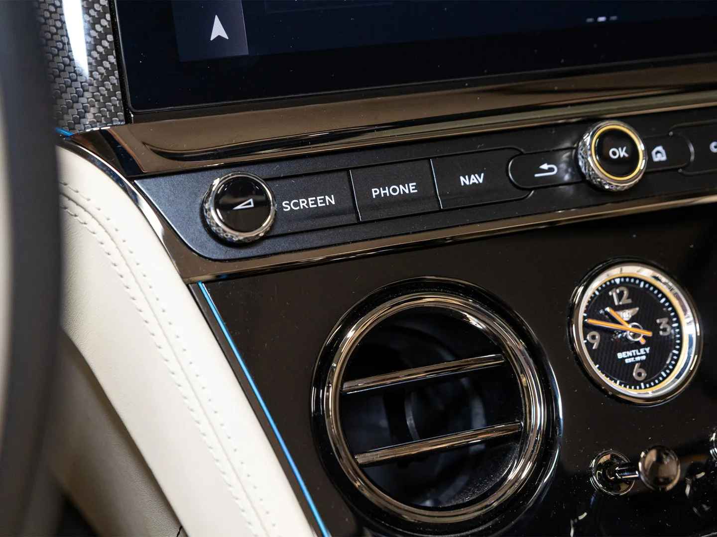2025 Bentley Continental GTC Speed V8 Hybrid, 25/30
