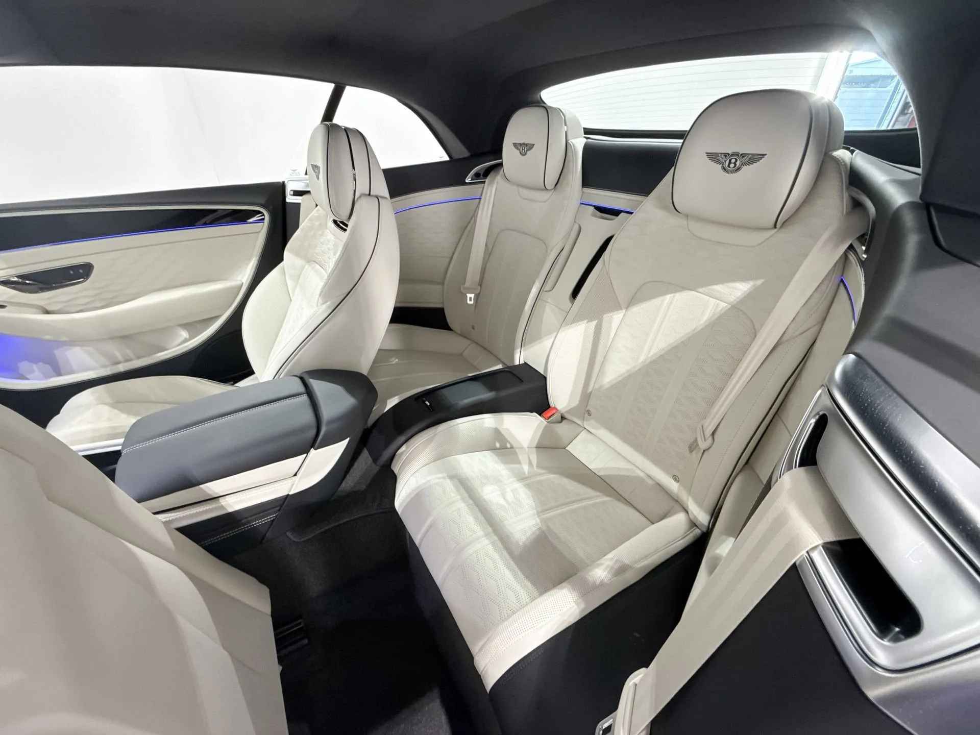 2025 Bentley Continental GTC Speed, 7/21