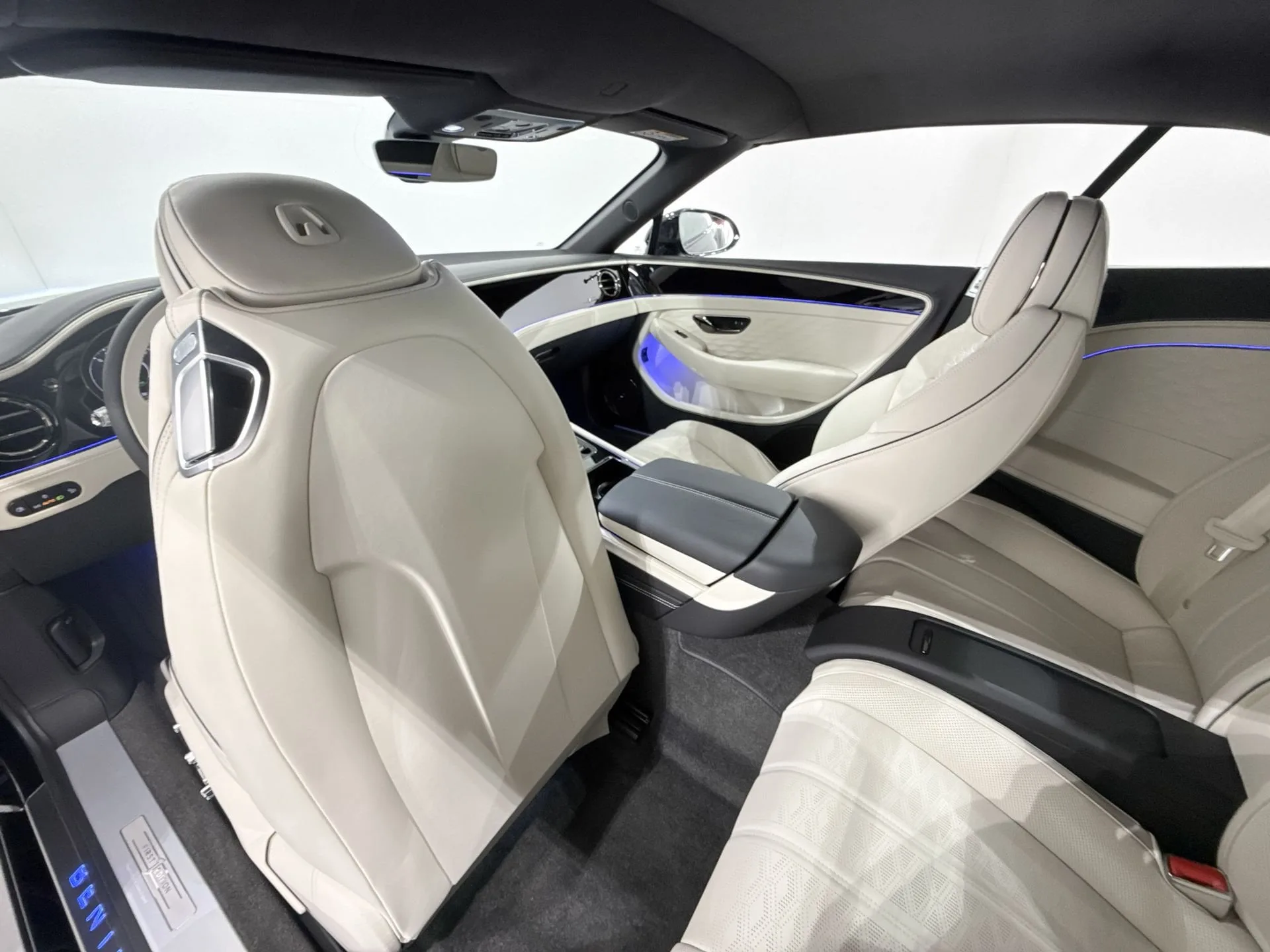 2025 Bentley Continental GTC Speed, 10/21