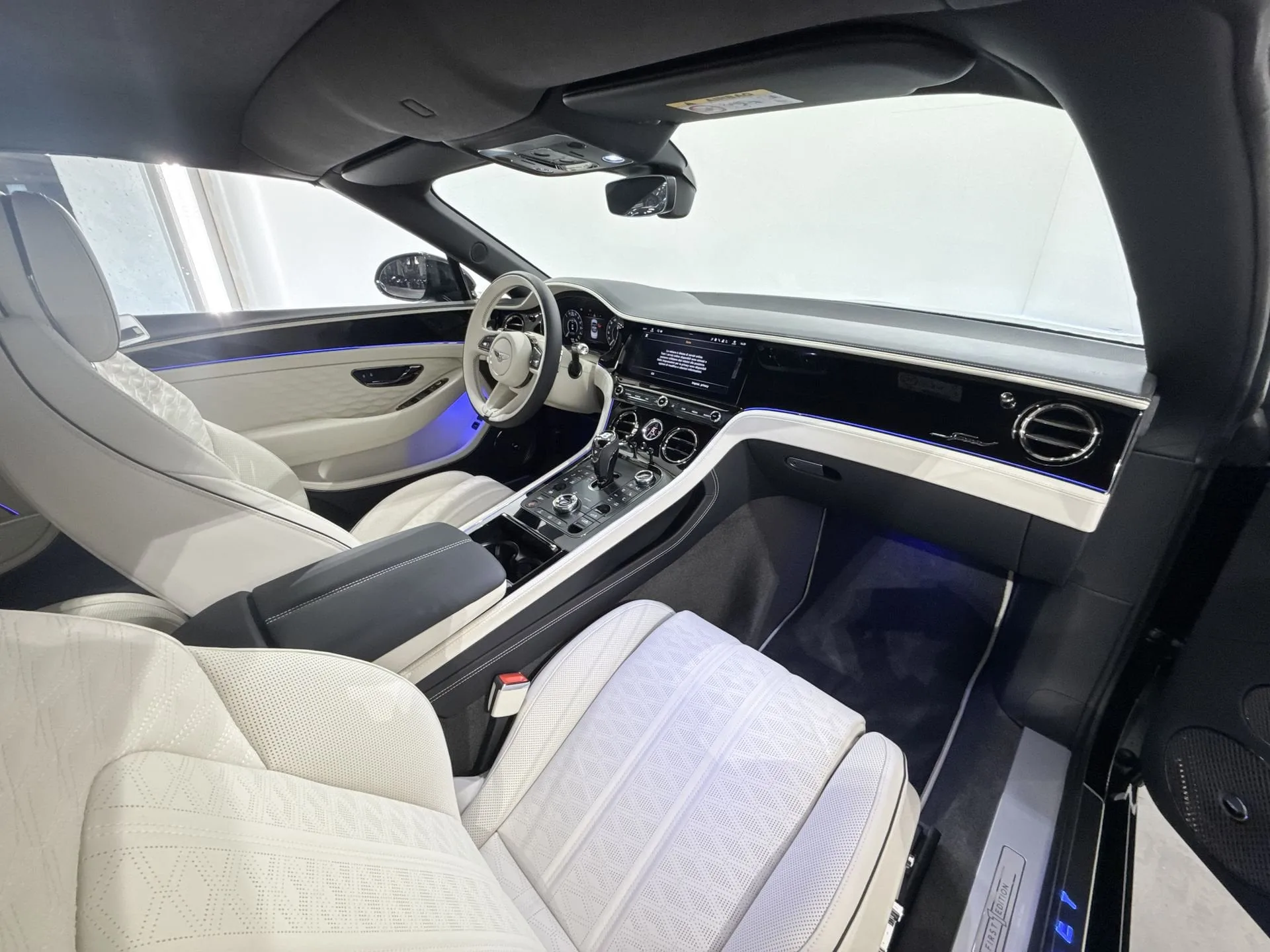2025 Bentley Continental GTC Speed, 12/21