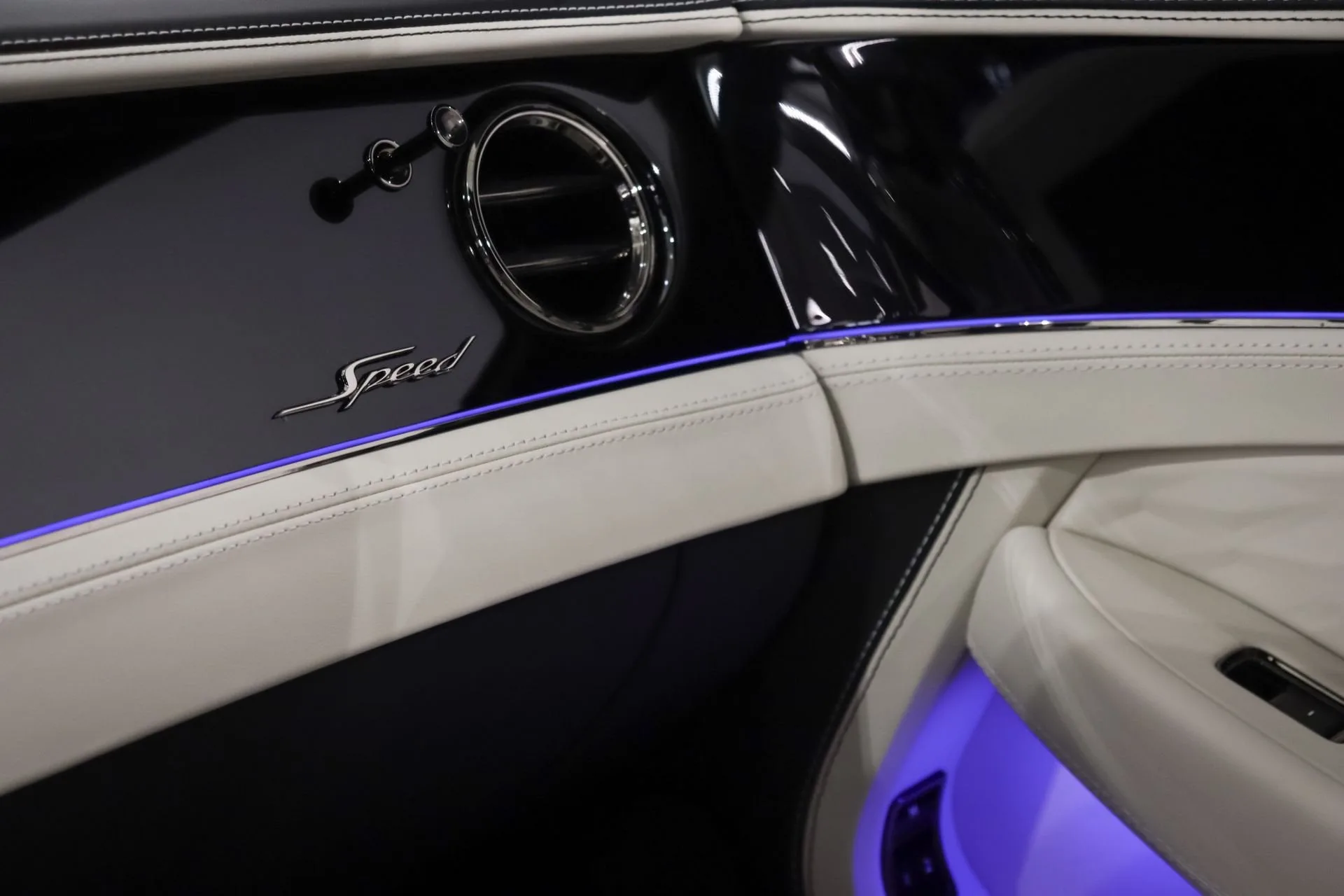2025 Bentley Continental GTC Speed, 18/21