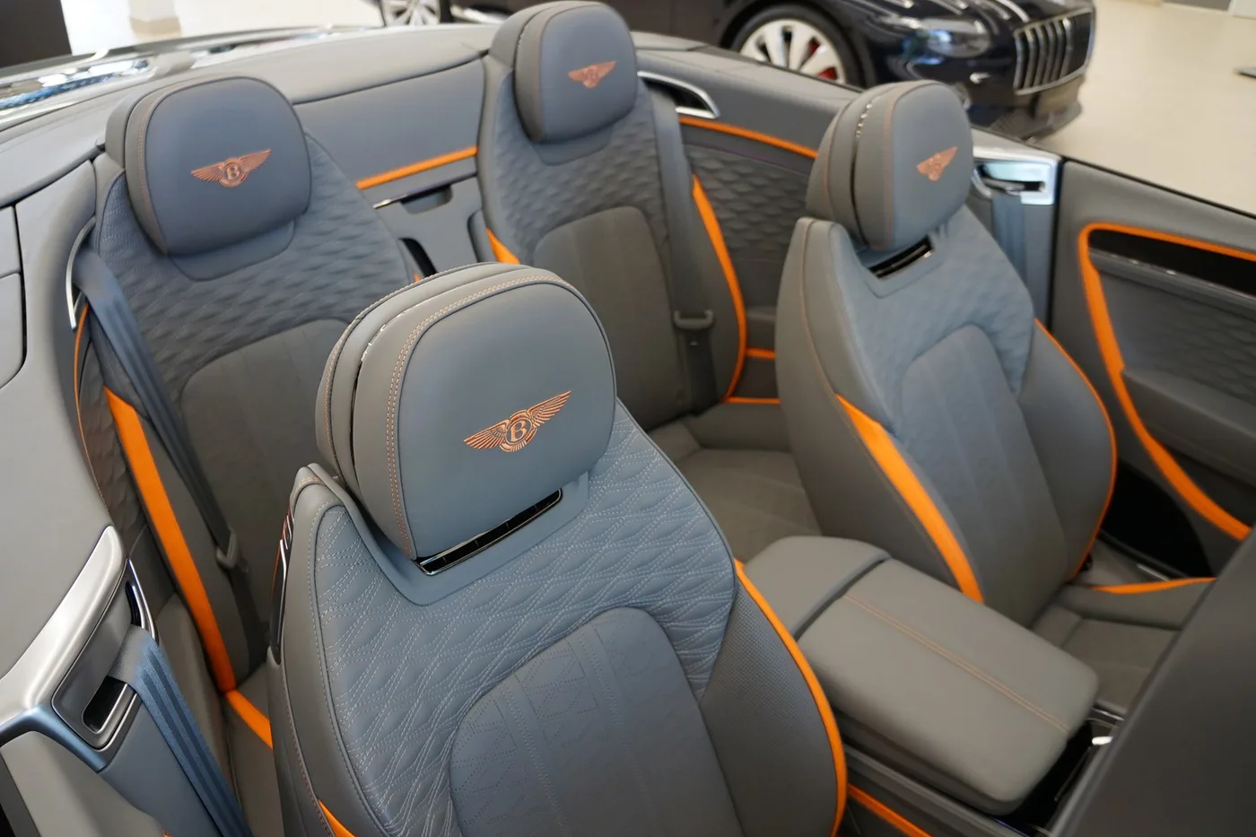 2025 Bentley Continental GTC Speed angeboten von einer Vertragshändlergruppe in Ripley, Vereinigtes Königreich, Foto 13 von 25