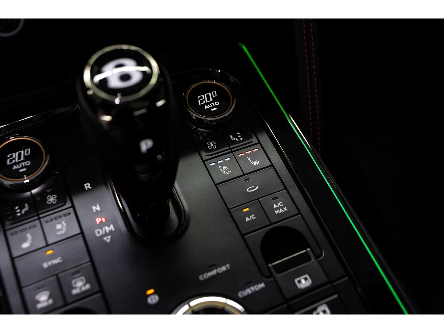 2025 Bentley Flying Spur Black Edition, 26/30