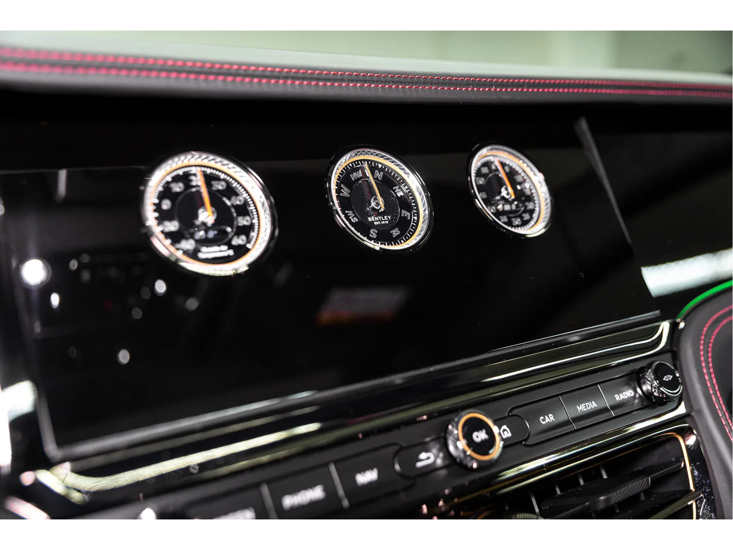 2025 Bentley Flying Spur Black Edition, 30/30