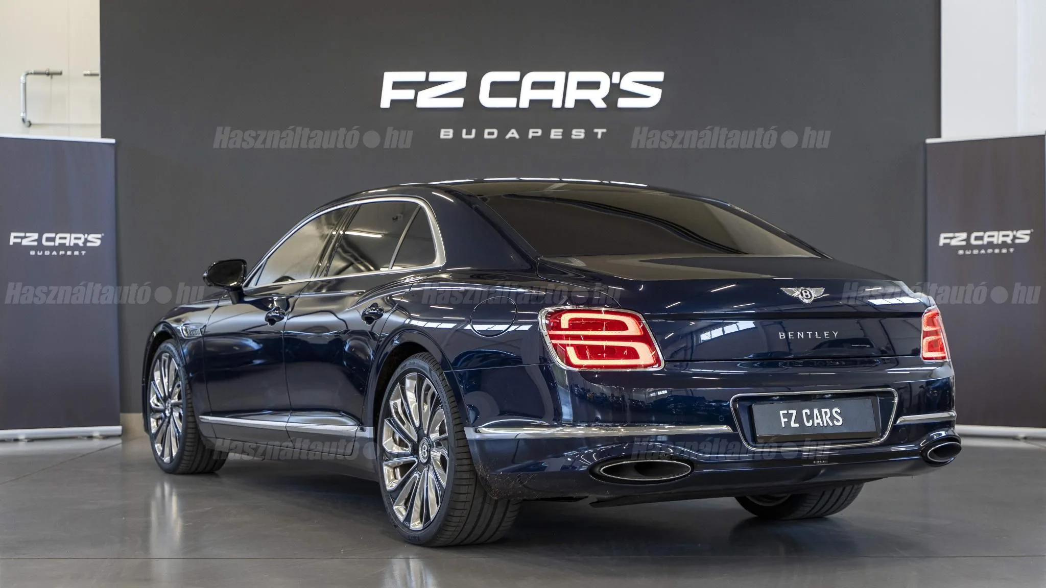2025 Bentley Flying Spur Mulliner, 4/12