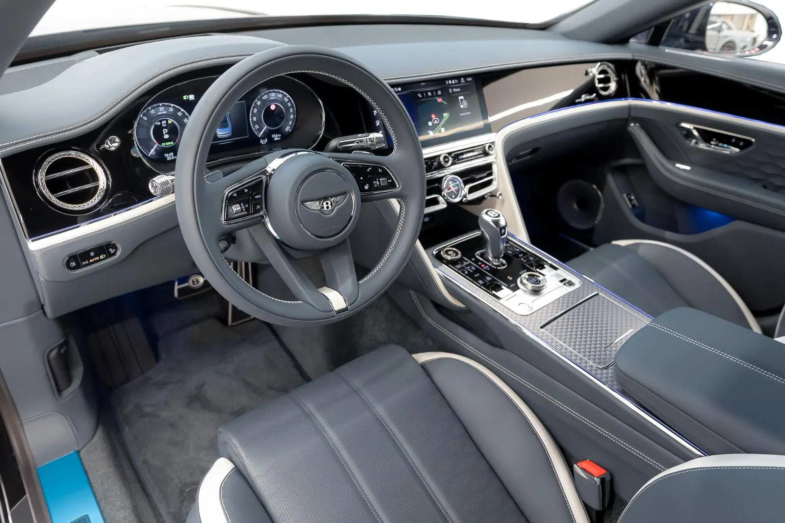 2025 Bentley Flying Spur Speed, 9/27