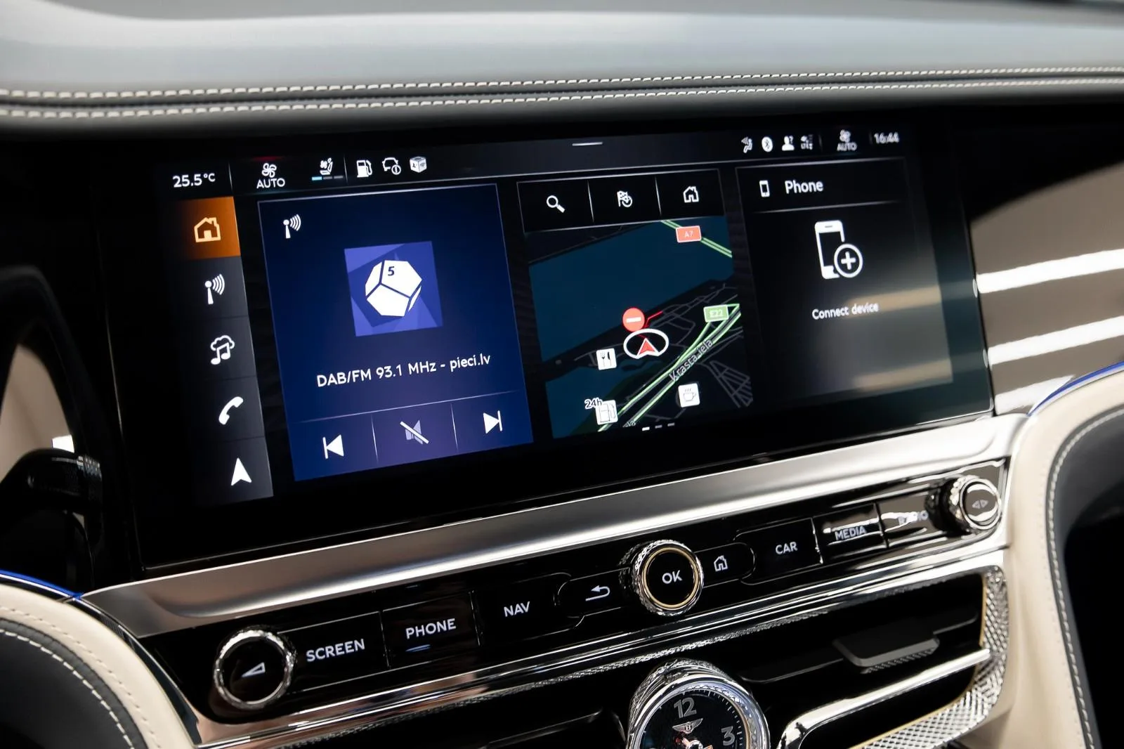 2025 Bentley Flying Spur Speed, 17/27