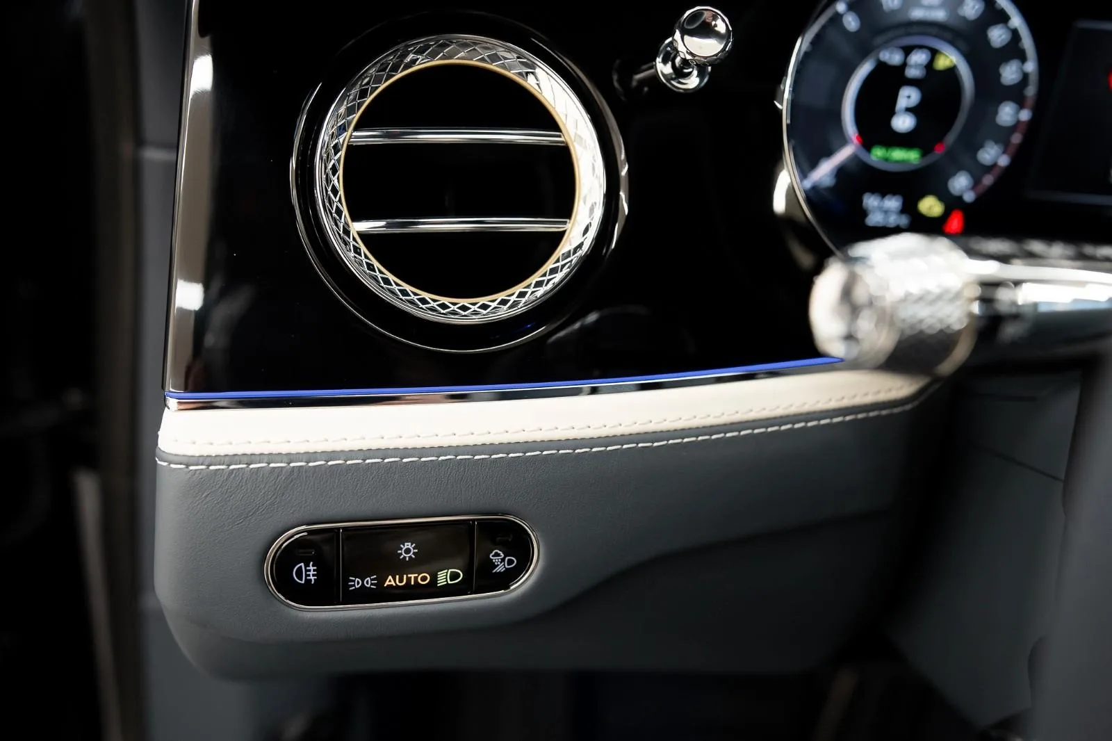 2025 Bentley Flying Spur Speed, 19/27