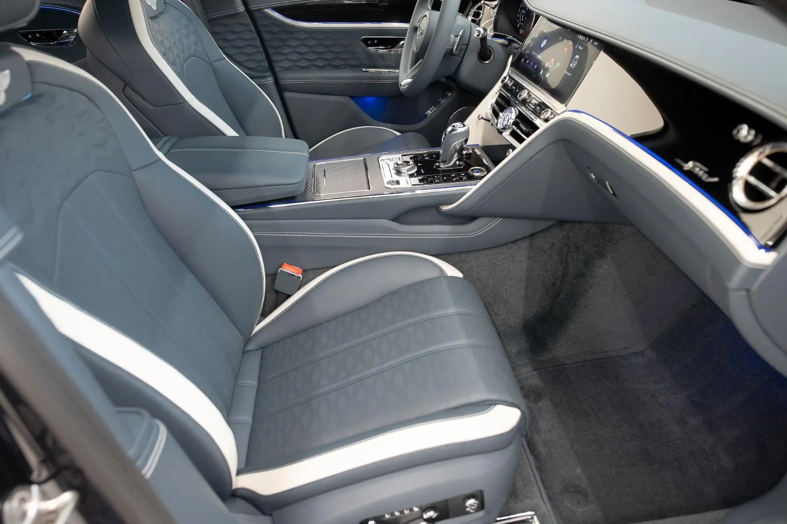 2025 Bentley Flying Spur Speed, 23/27