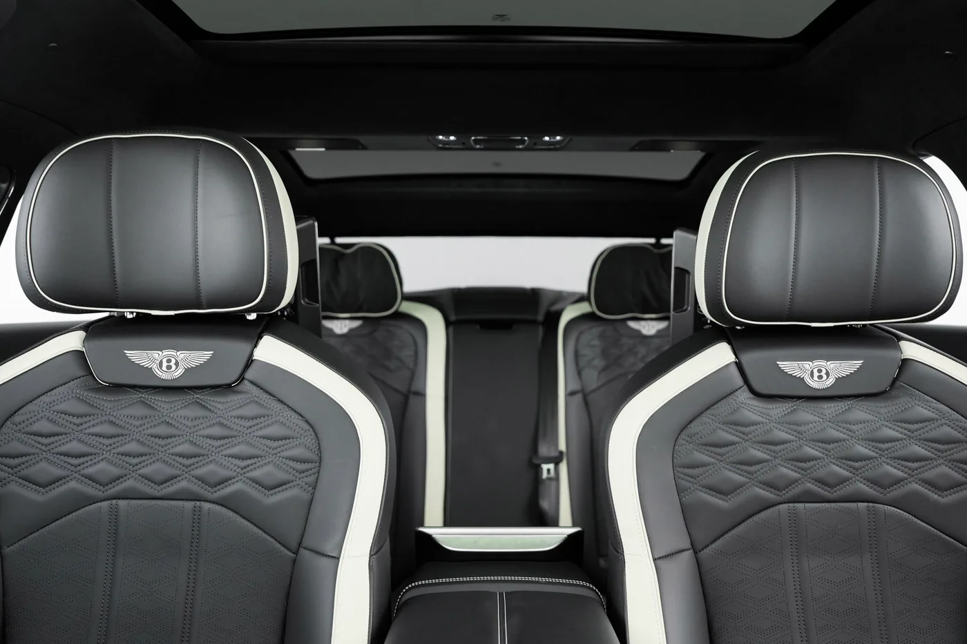 2025 Bentley Flying Spur Speed proposée par un groupe de concessions agréées à Hatfield, Royaume-Uni, photo 21 sur 25