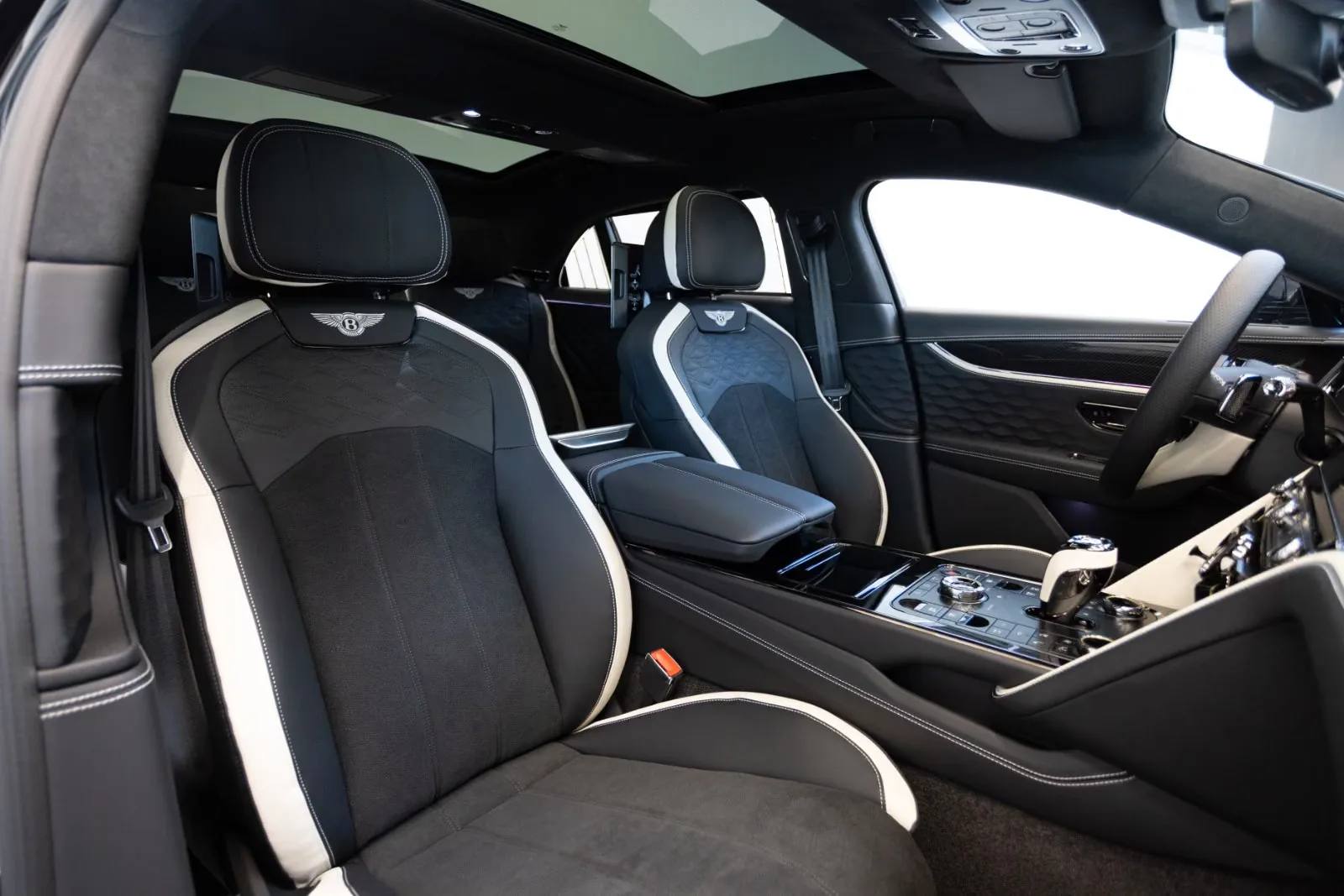 2025 Bentley Flying Spur Speed First Edition, 7/15