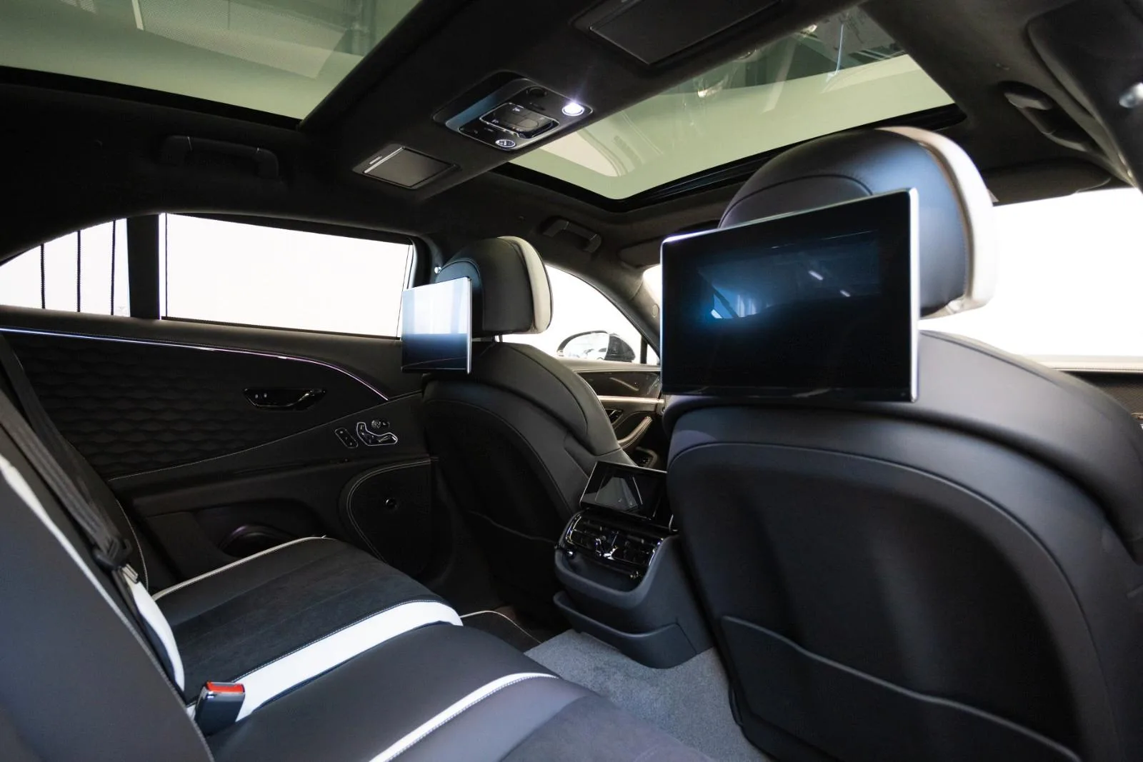2025 Bentley Flying Spur Speed First Edition, 9/15