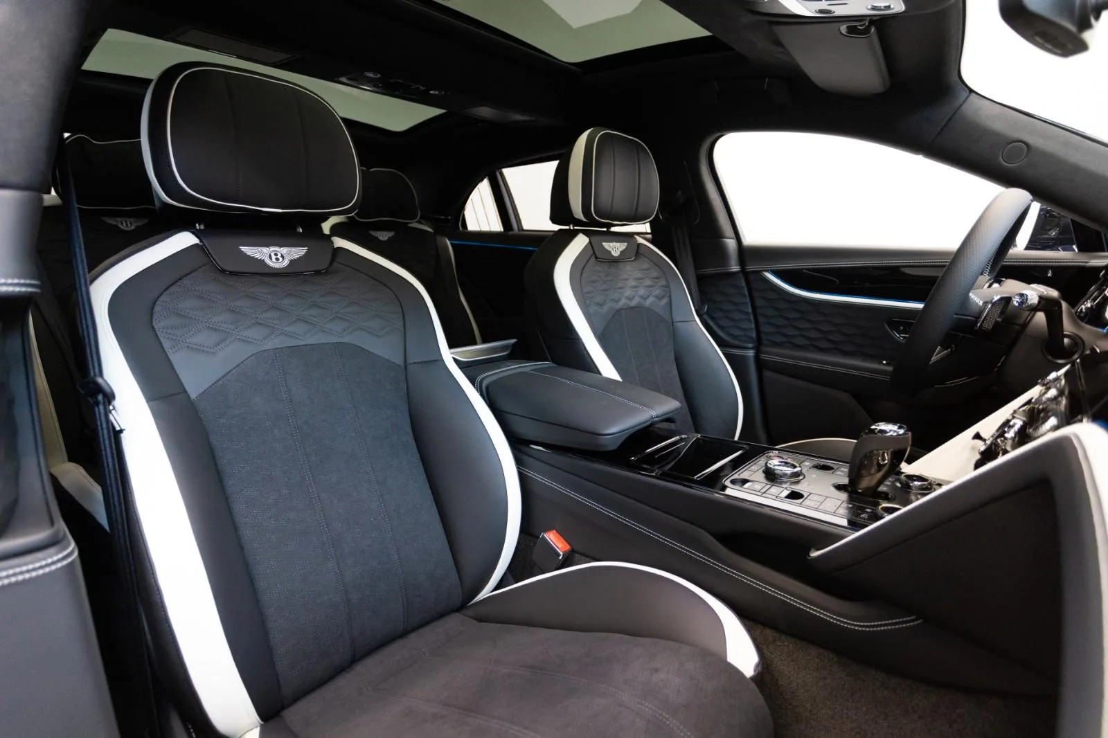 2025 Bentley Flying Spur Speed First Edition, 8/17