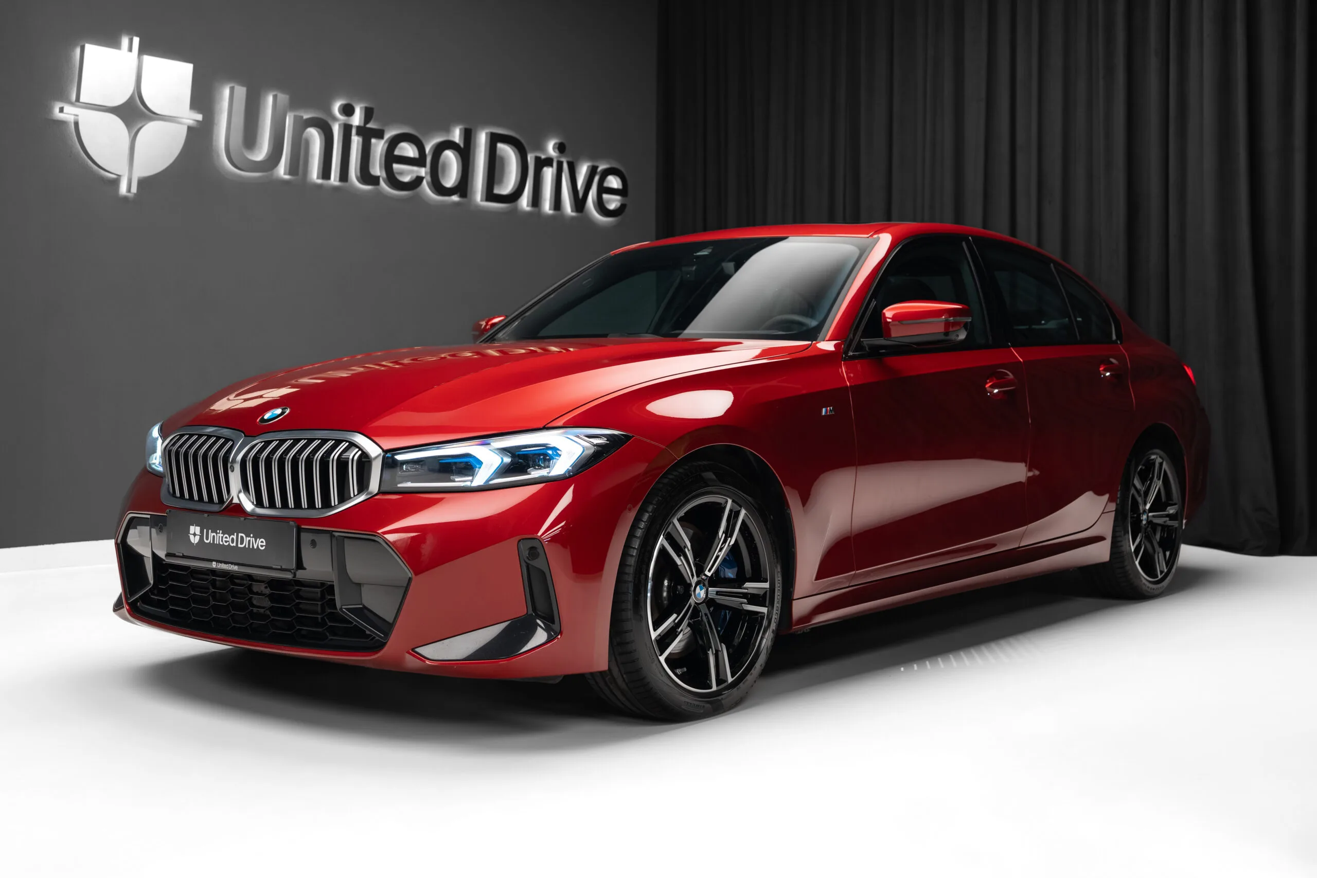 2025 BMW 330d xDrive angeboten von einem Fachhändler in Voluntari, Rumänien, Hauptfoto