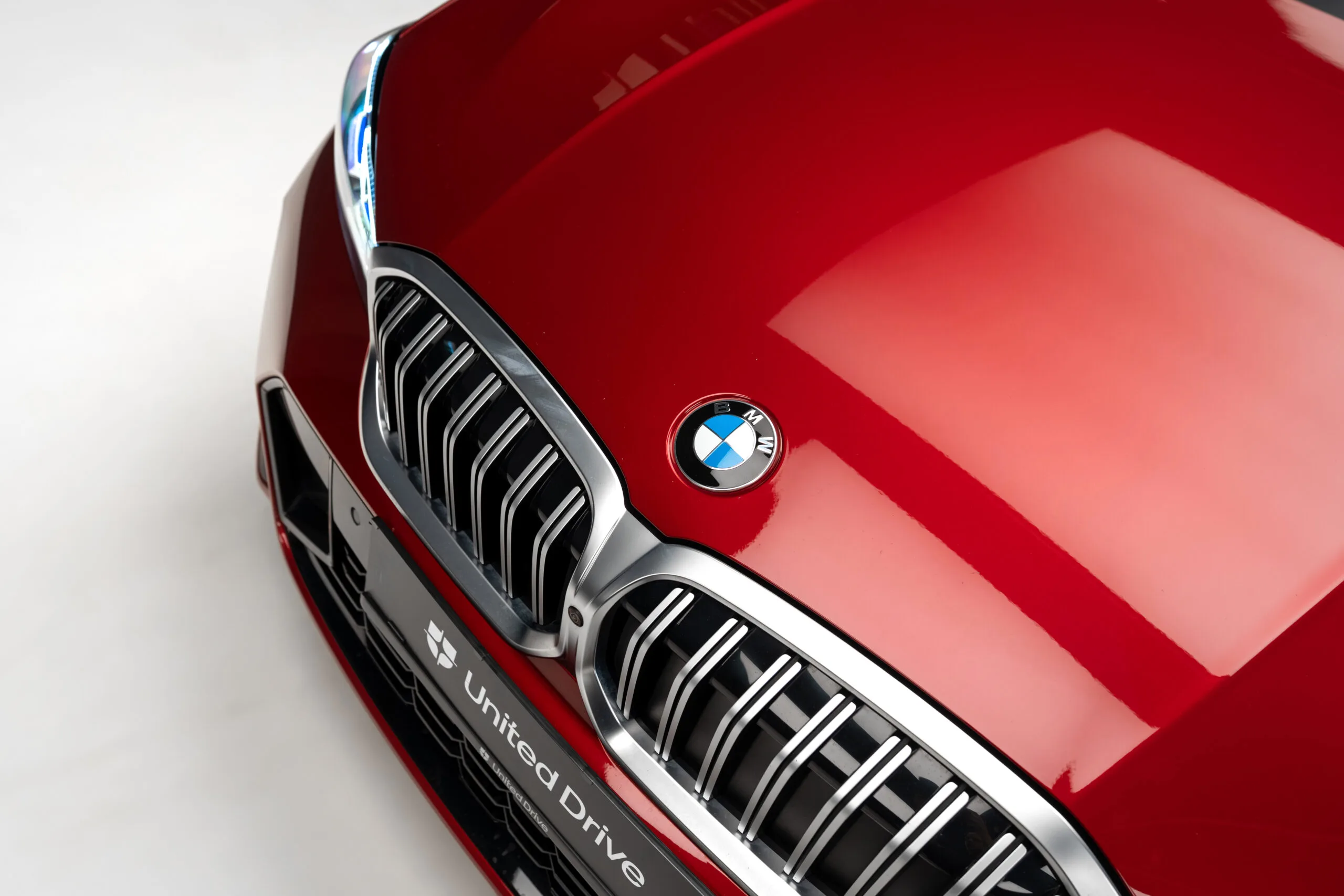 2025 BMW 330d xDrive, 6/30