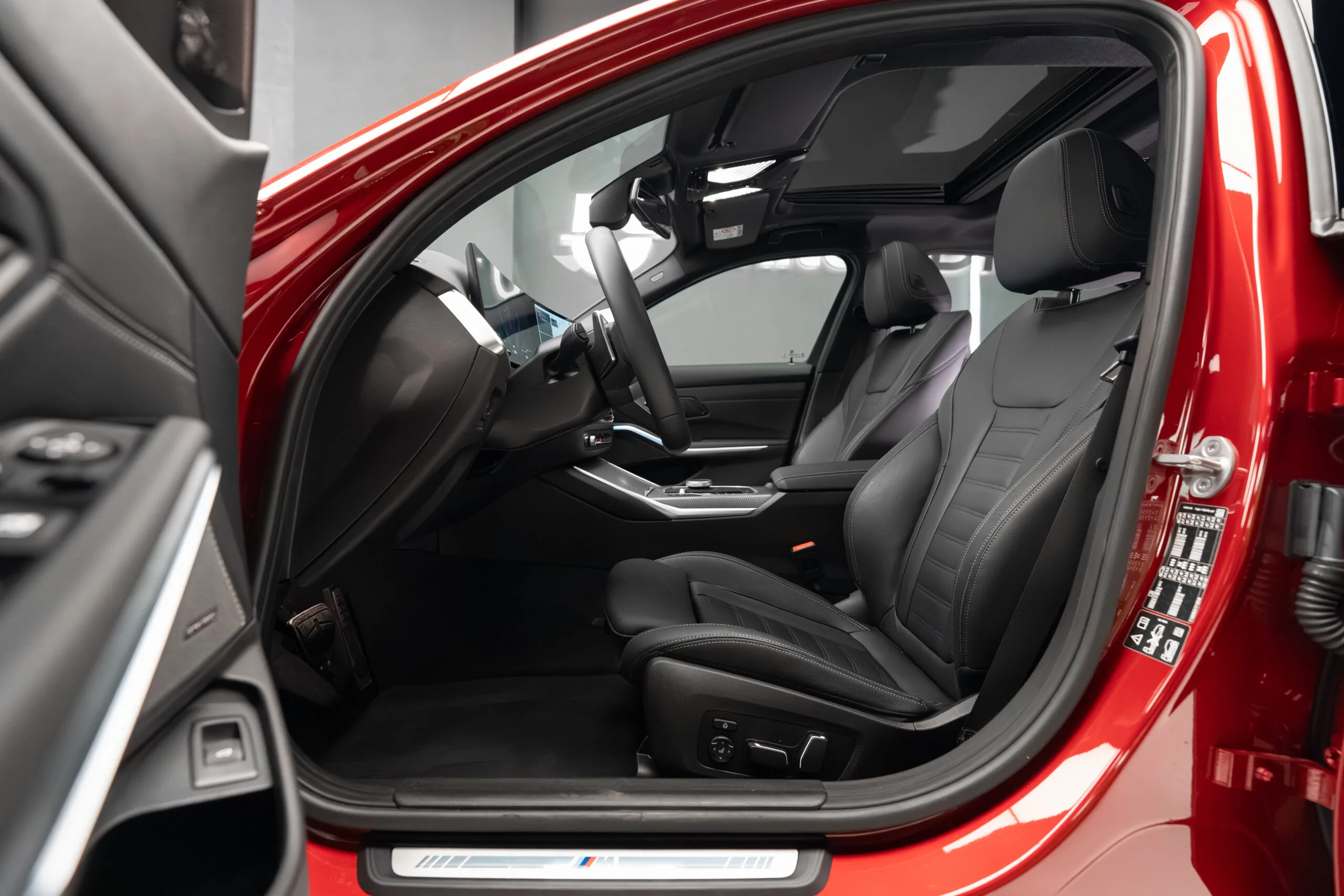 2025 BMW 330d xDrive, 15/30