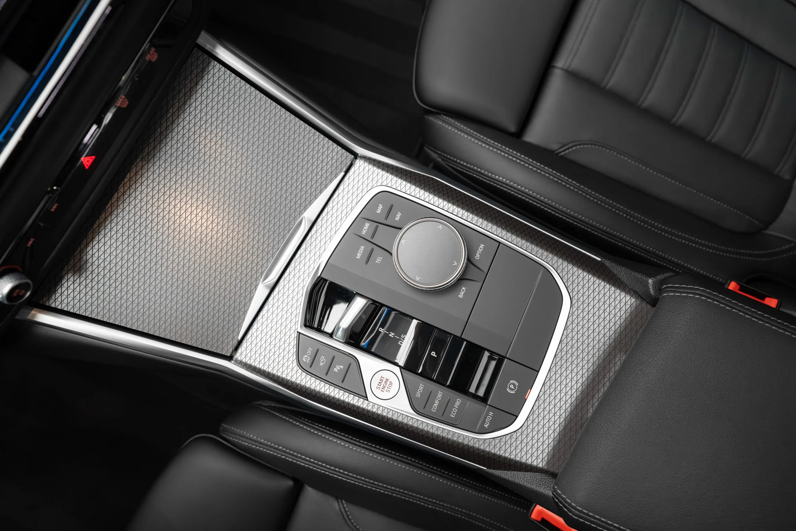 2025 BMW 330d xDrive, 18/30