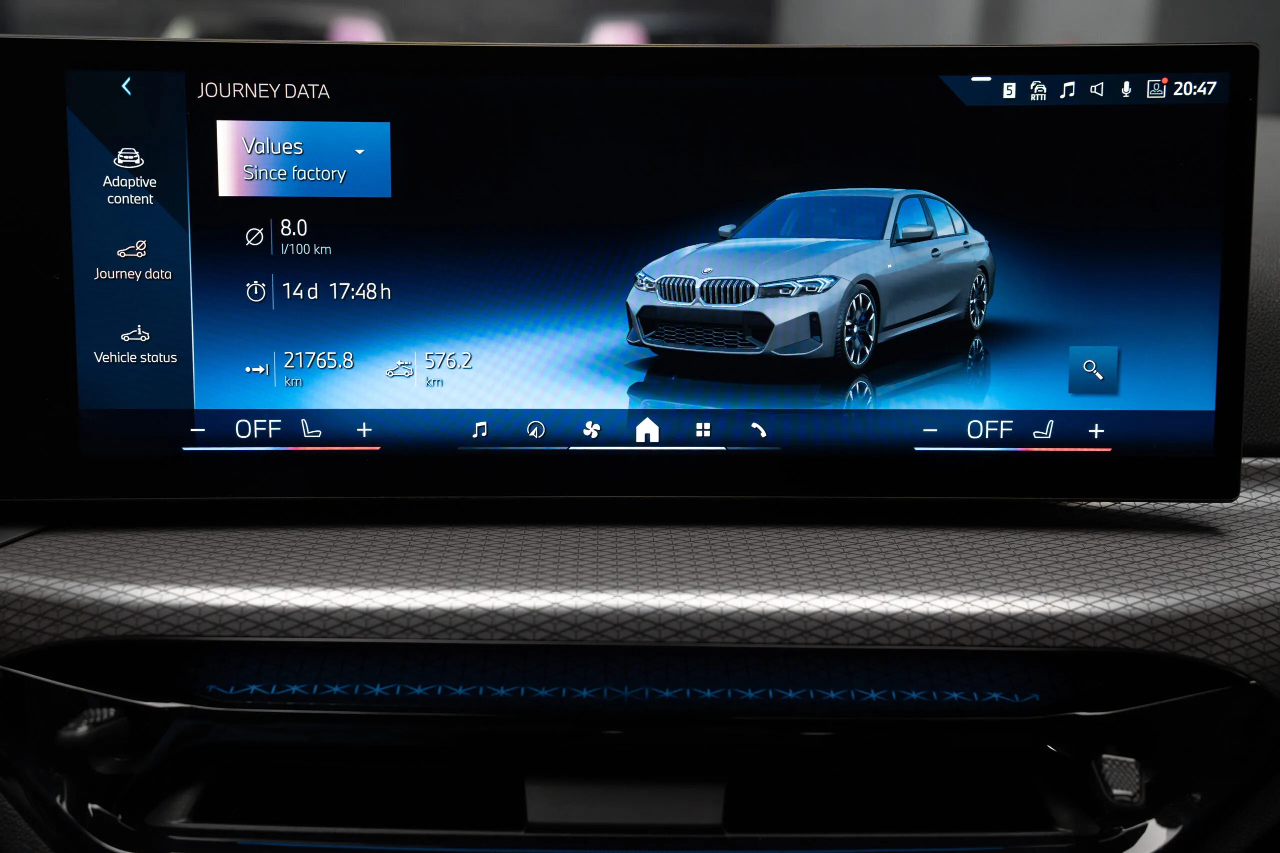2025 BMW 330i xDrive, 24/30